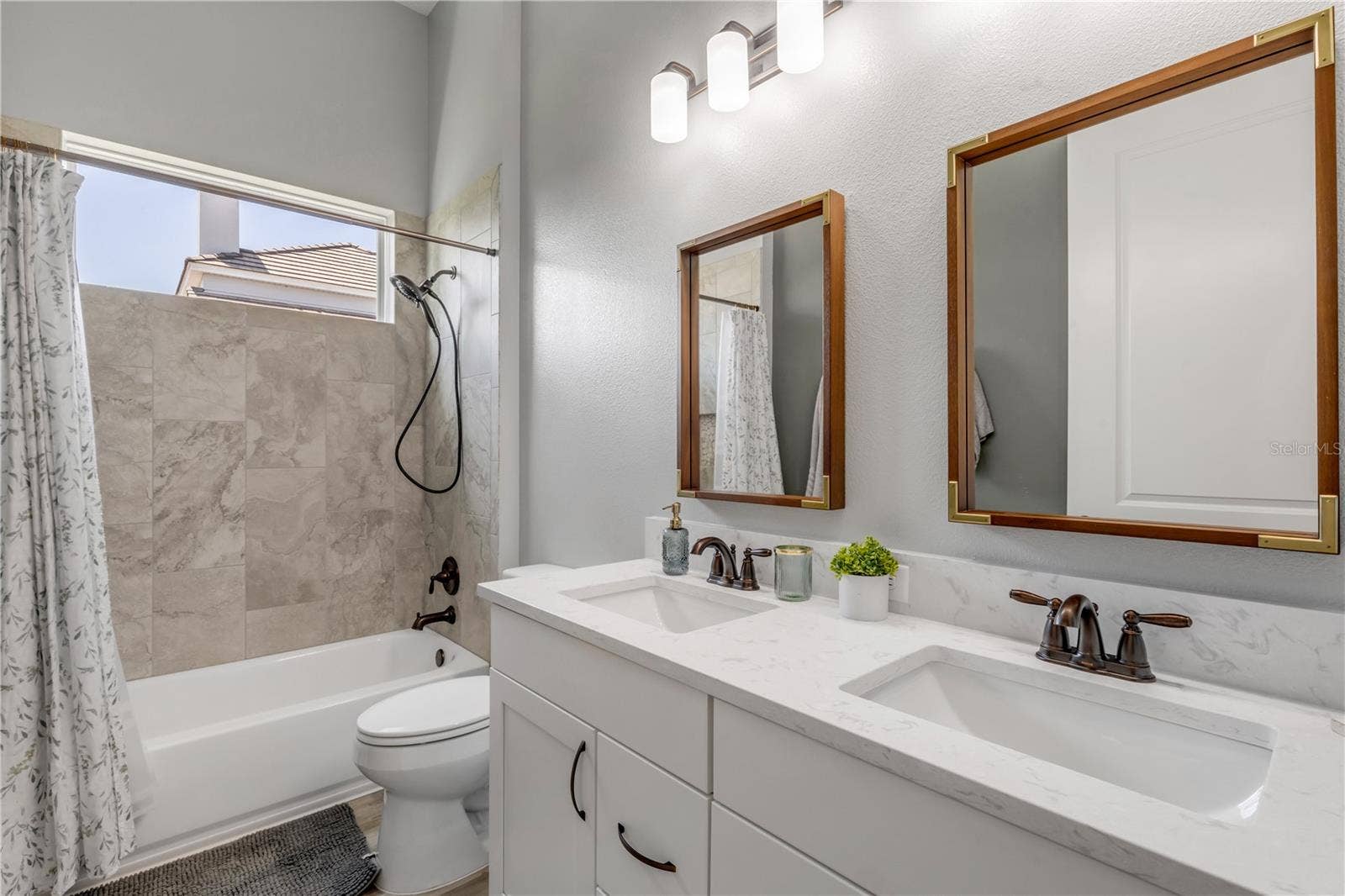 3055 ISOLA BELLA BOULEVARD, Mount Dora, FL 32757 3055 ISOLA BELLA BOULEVARD, Mount Dora, FL 32757