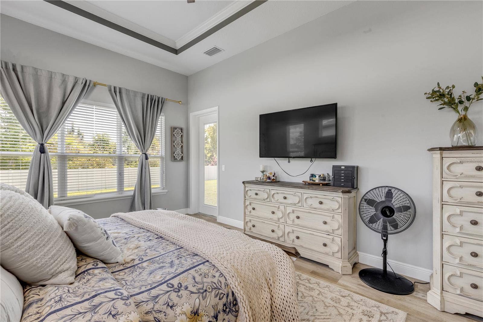 3055 ISOLA BELLA BOULEVARD, Mount Dora, FL 32757 3055 ISOLA BELLA BOULEVARD, Mount Dora, FL 32757