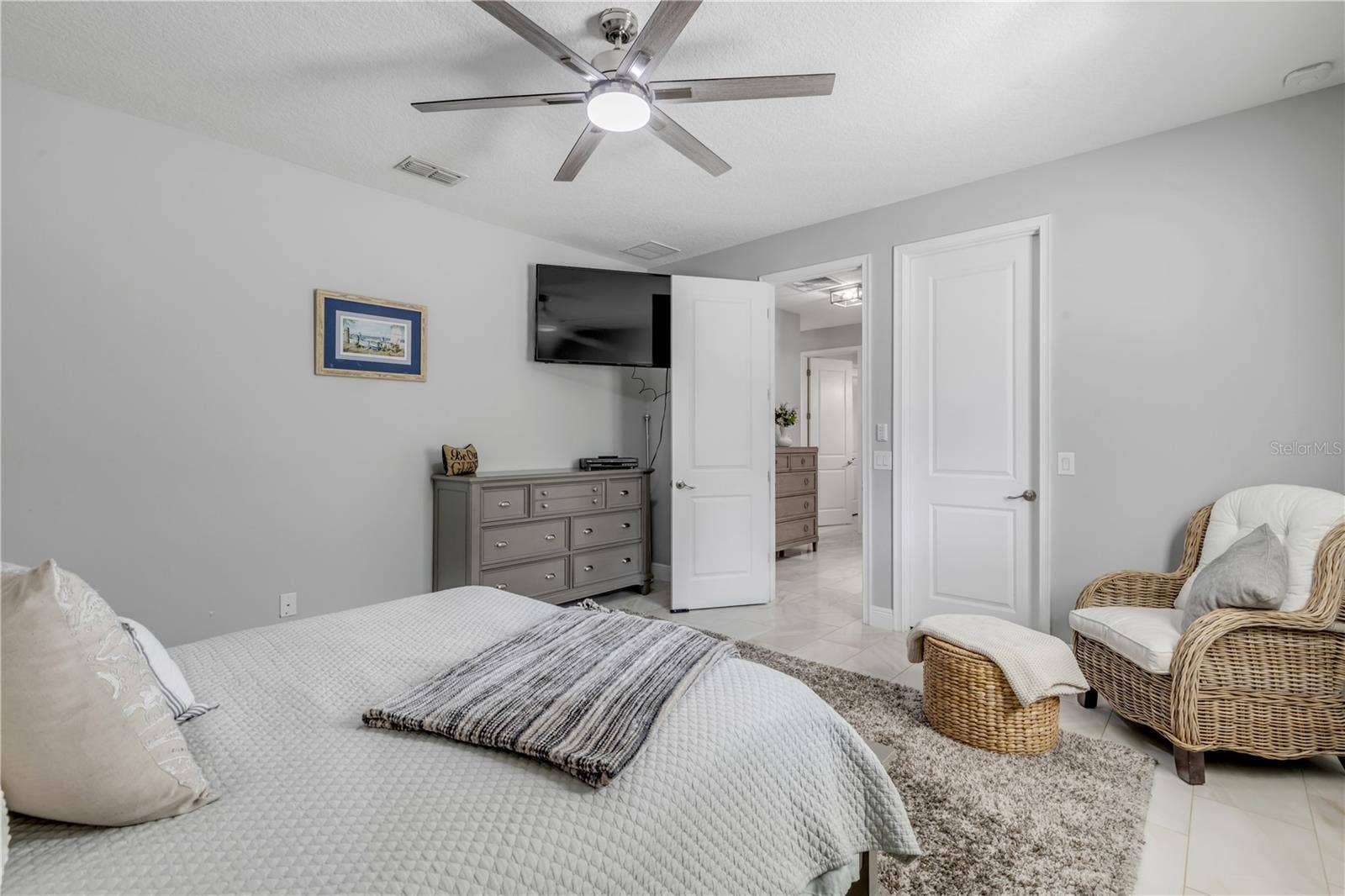 3029 ISOLA BELLA BOULEVARD, Mount Dora, FL 32757 3029 ISOLA BELLA BOULEVARD, Mount Dora, FL 32757