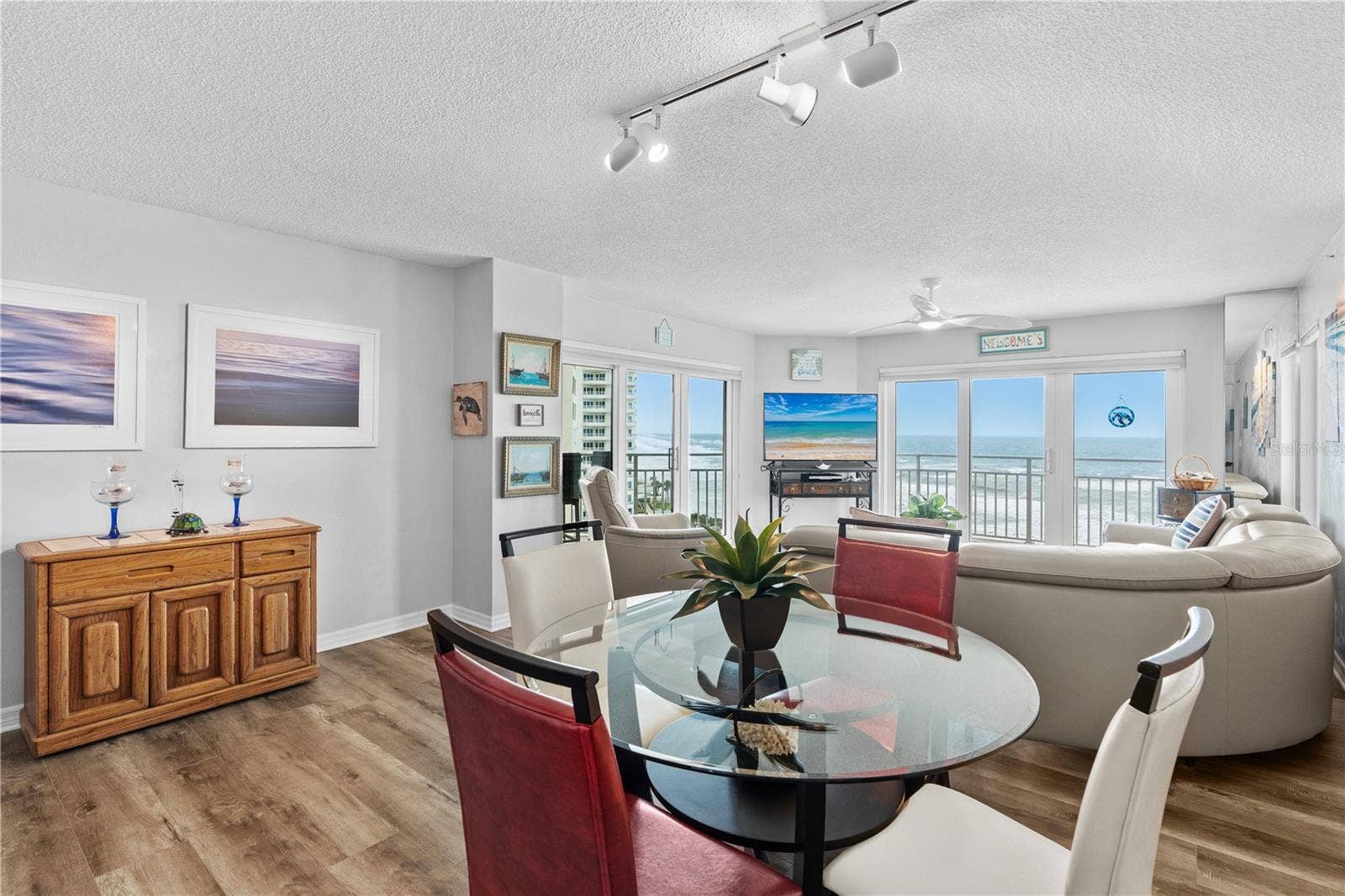 2967 S ATLANTIC AVENUE, #903, Daytona Beach Shores, FL 32118 Dining
