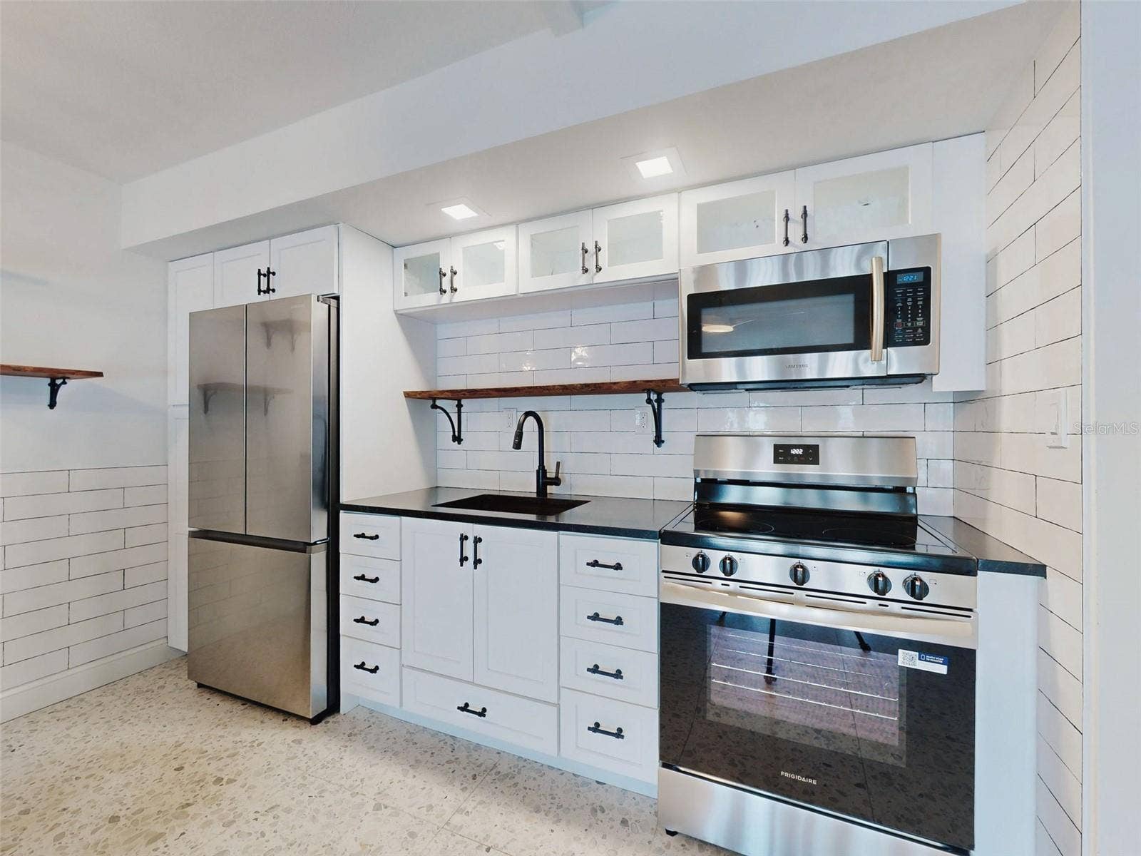 3700 S ATLANTIC AVENUE, #207, New Smyrna Beach, FL 32169 3700 S ATLANTIC AVENUE, #207, New Smyrna Beach, FL 32169