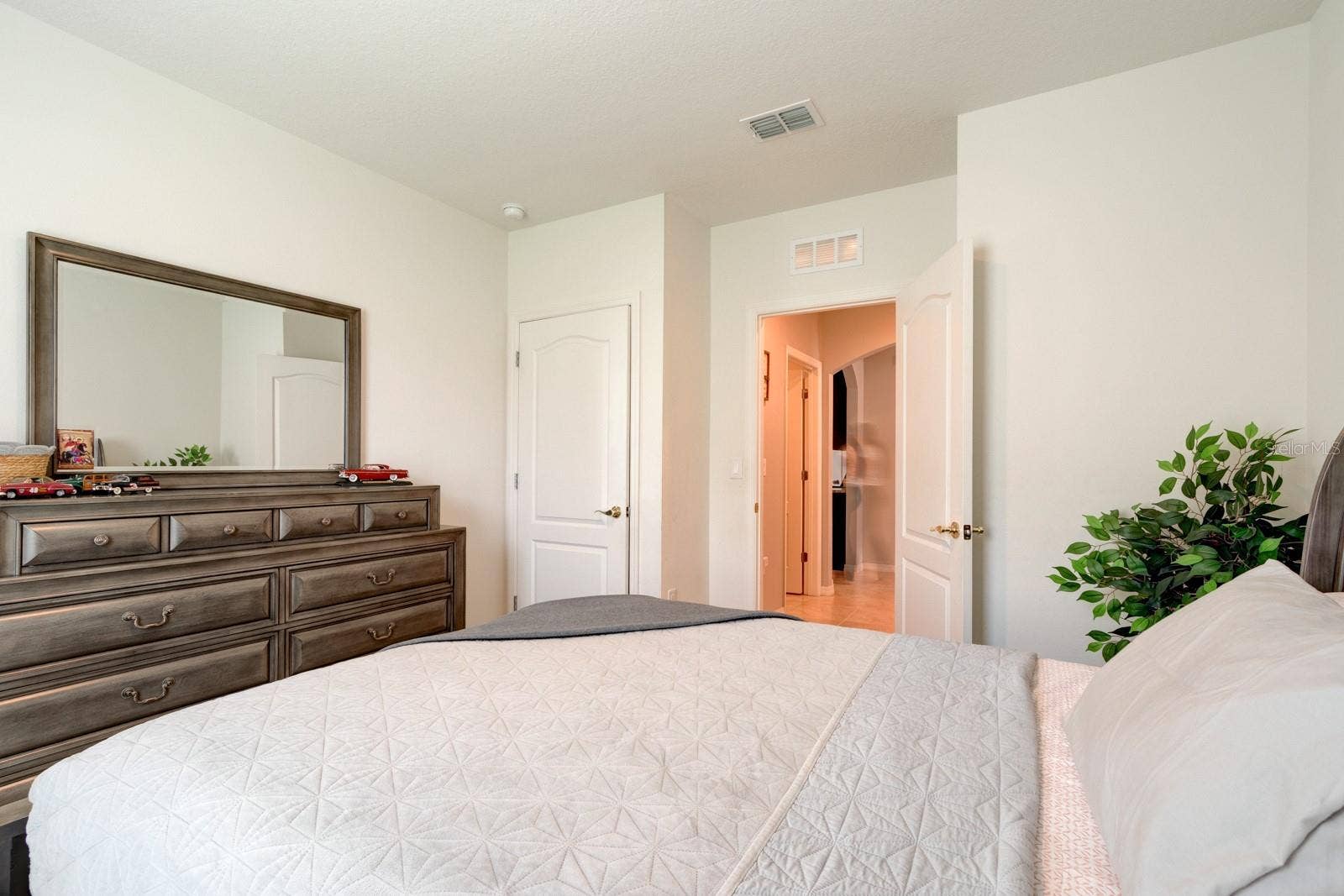1814 PALMETTO SCRUB CIRCLE, Port Orange, FL 32128 1814 PALMETTO SCRUB CIRCLE, Port Orange, FL 32128