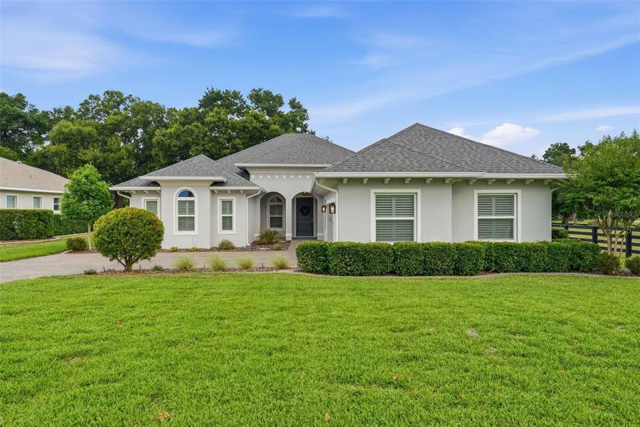 Property photo for 5066 GREENS DRIVE, Lady Lake, FL
