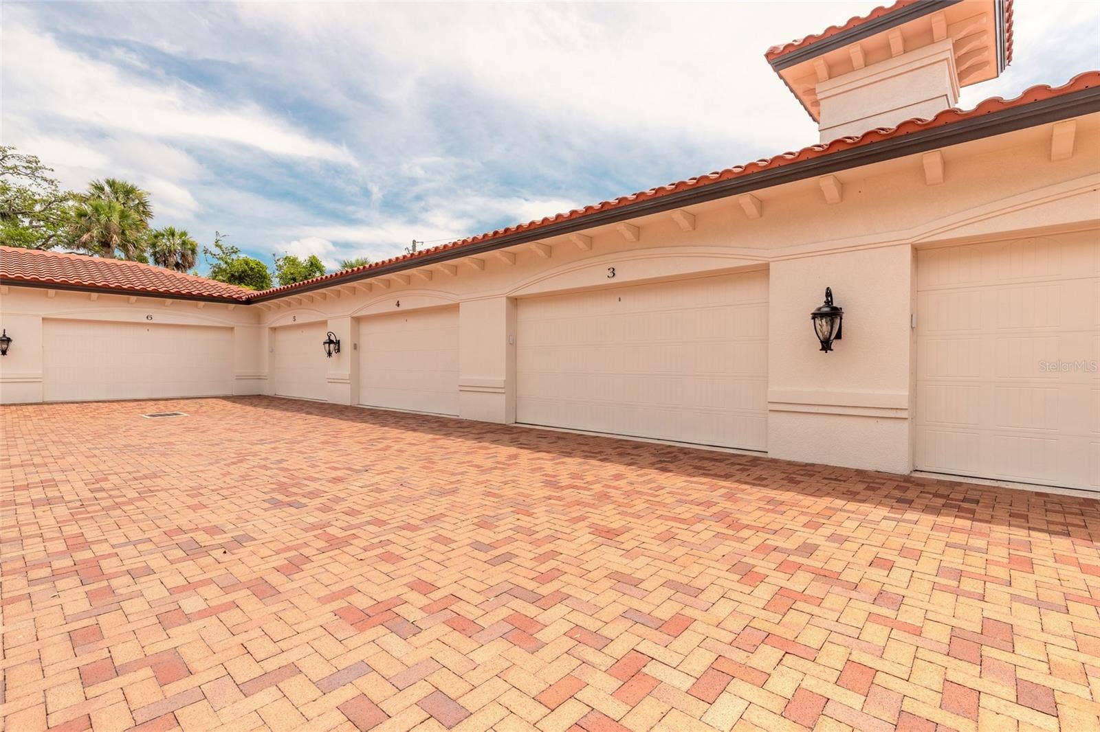5090 RIVERSIDE DRIVE, #103, Port Orange, FL 32127