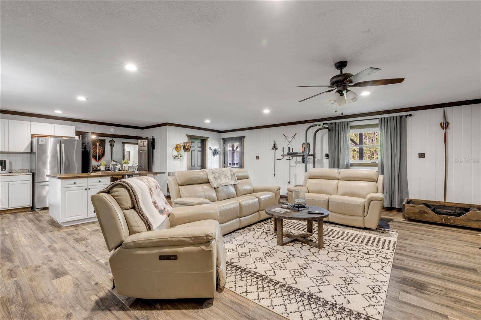 2195 W POINSETTIA DRIVE, Port Orange, FL 32128 Studio Living Room