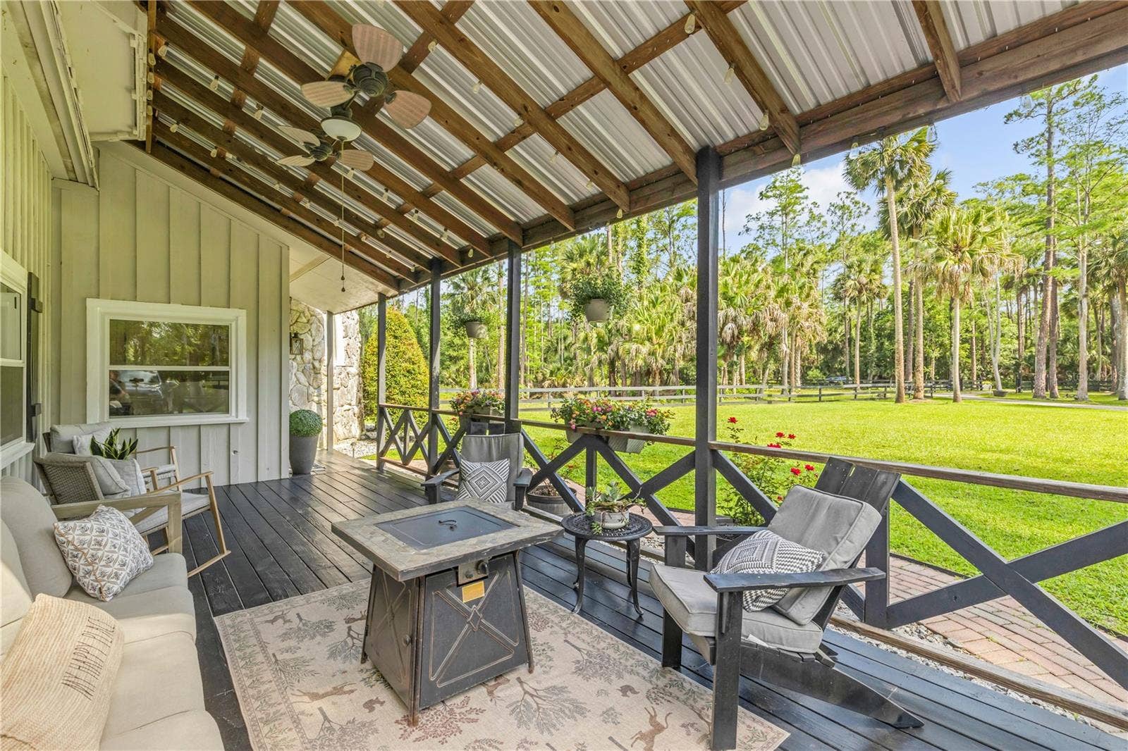 2195 W POINSETTIA DRIVE, Port Orange, FL 32128 Front Porch