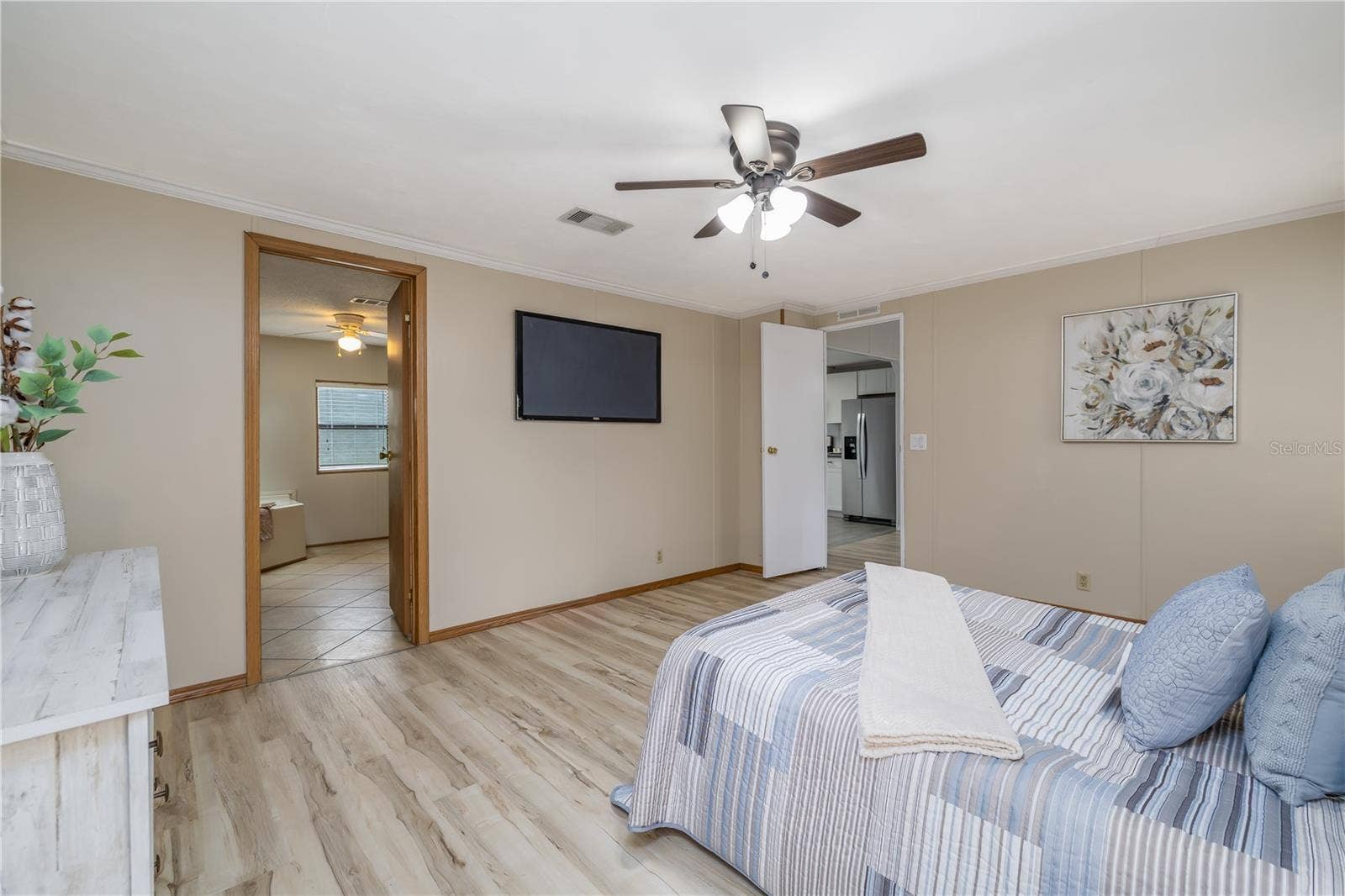 557 NEWTON ROAD, Port Orange, FL 32127 557 NEWTON ROAD, Port Orange, FL 32127