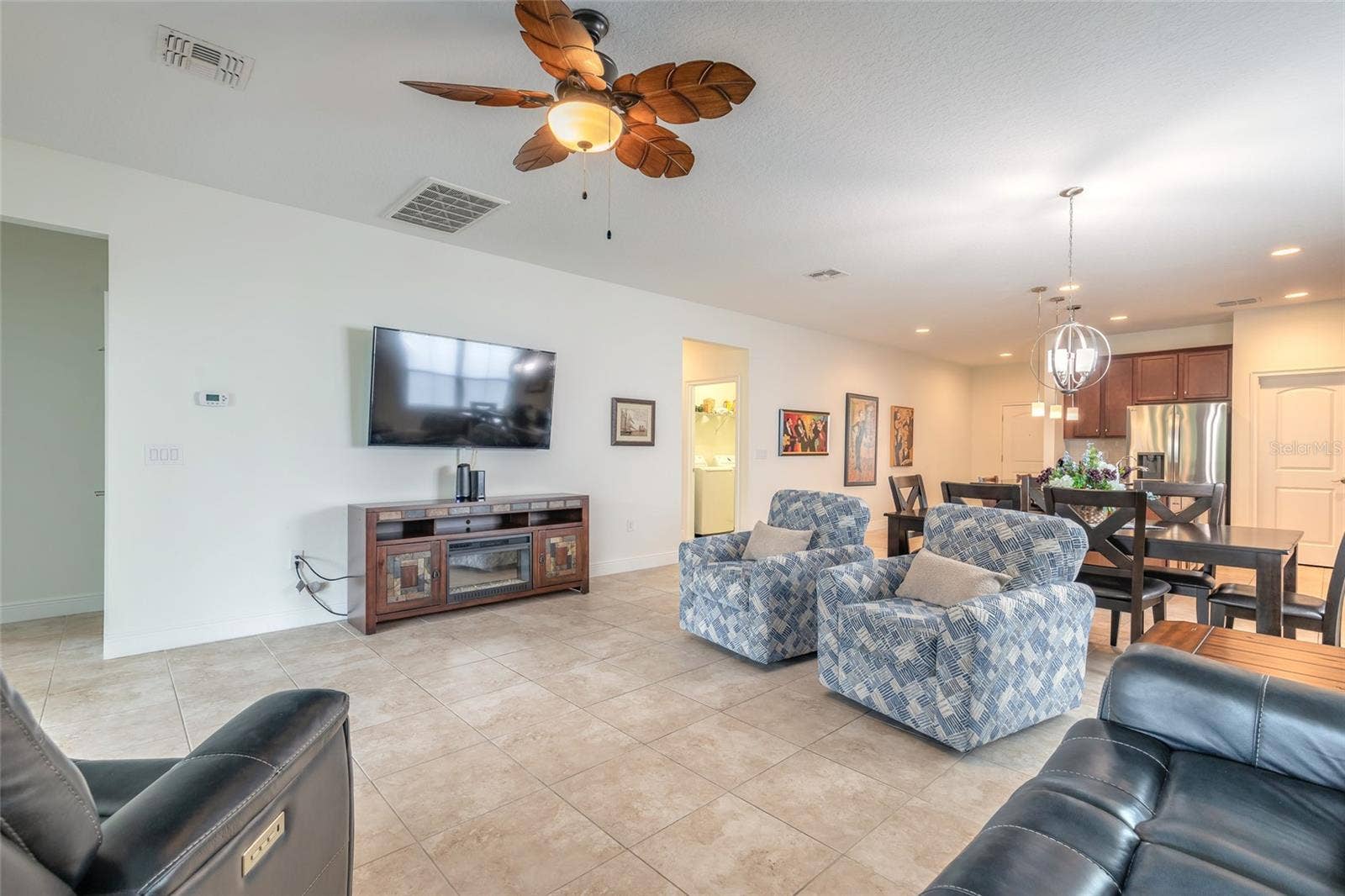 5428 HUTCHINSON STREET, Port Orange, FL 32128 5428 HUTCHINSON STREET, Port Orange, FL 32128