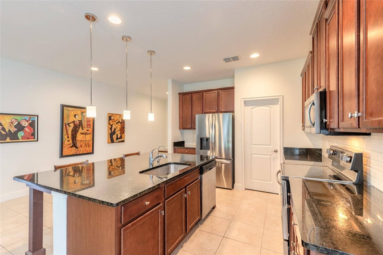 5428 HUTCHINSON STREET, Port Orange, FL 32128 5428 HUTCHINSON STREET, Port Orange, FL 32128
