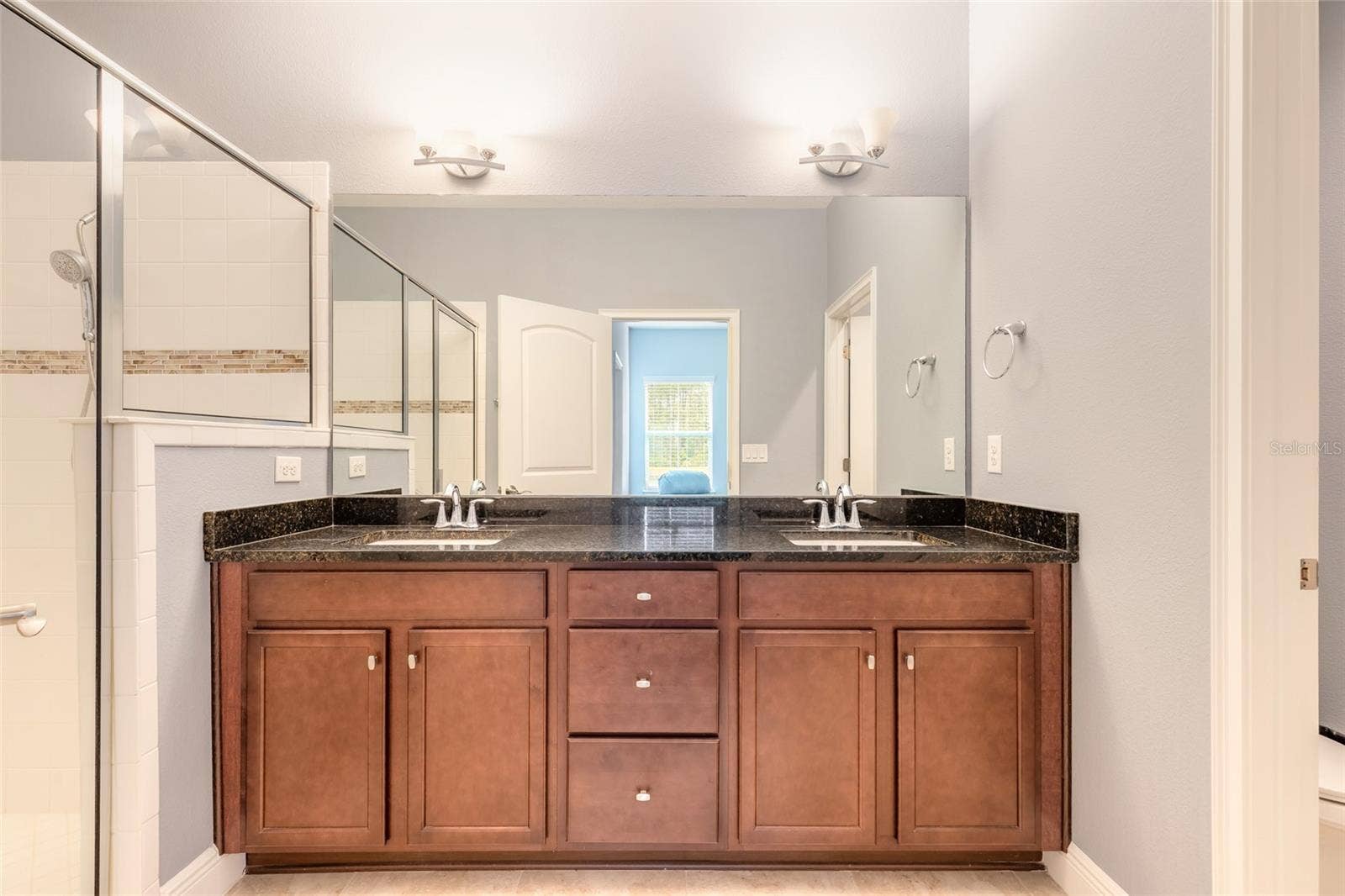 5428 HUTCHINSON STREET, Port Orange, FL 32128 5428 HUTCHINSON STREET, Port Orange, FL 32128