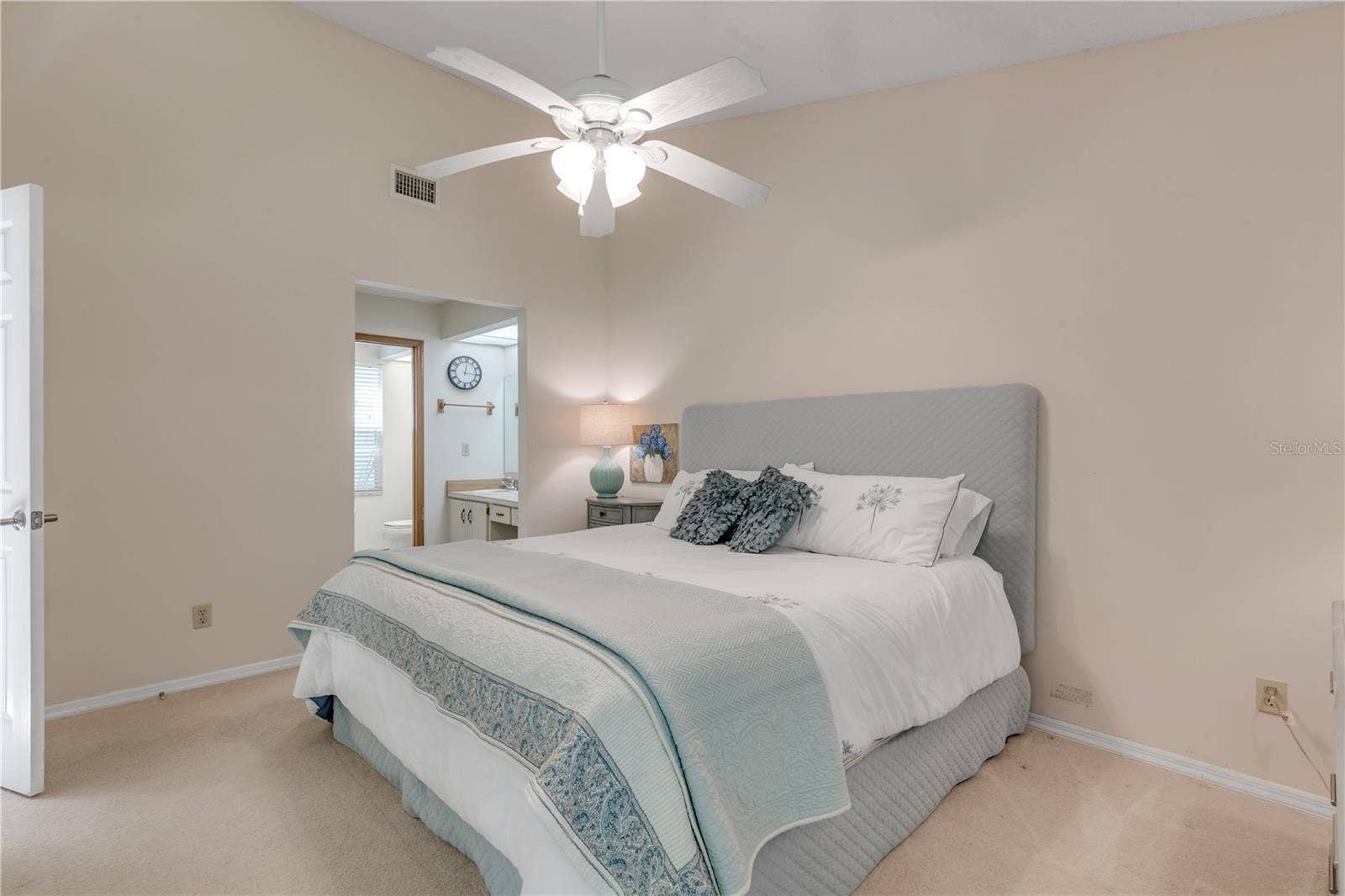 937 MEADOW VIEW DRIVE, #B, Port Orange, FL 32127 937 MEADOW VIEW DRIVE, #B, Port Orange, FL 32127