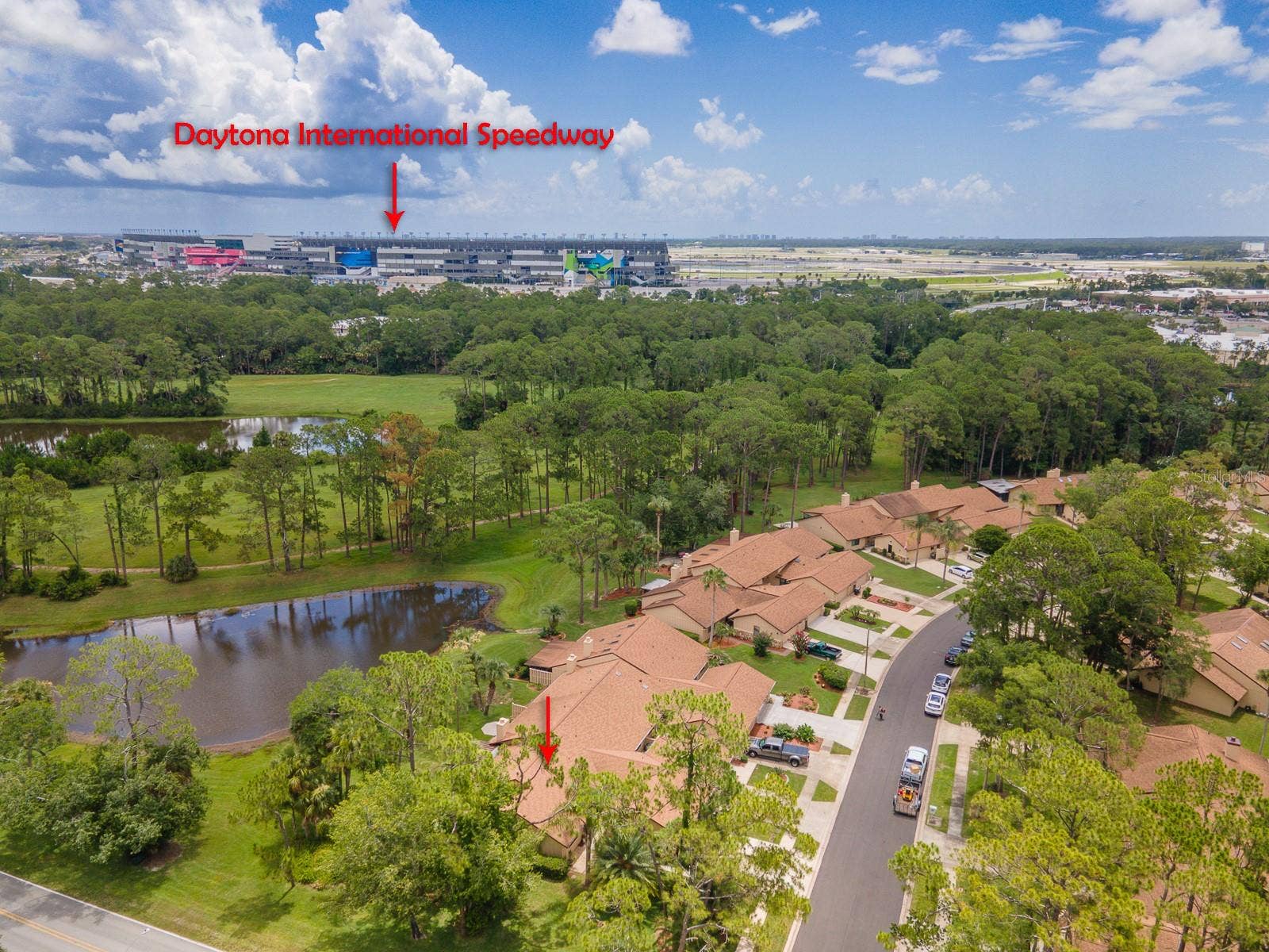 100 SEA PINES CIRCLE, Daytona Beach, FL 32114