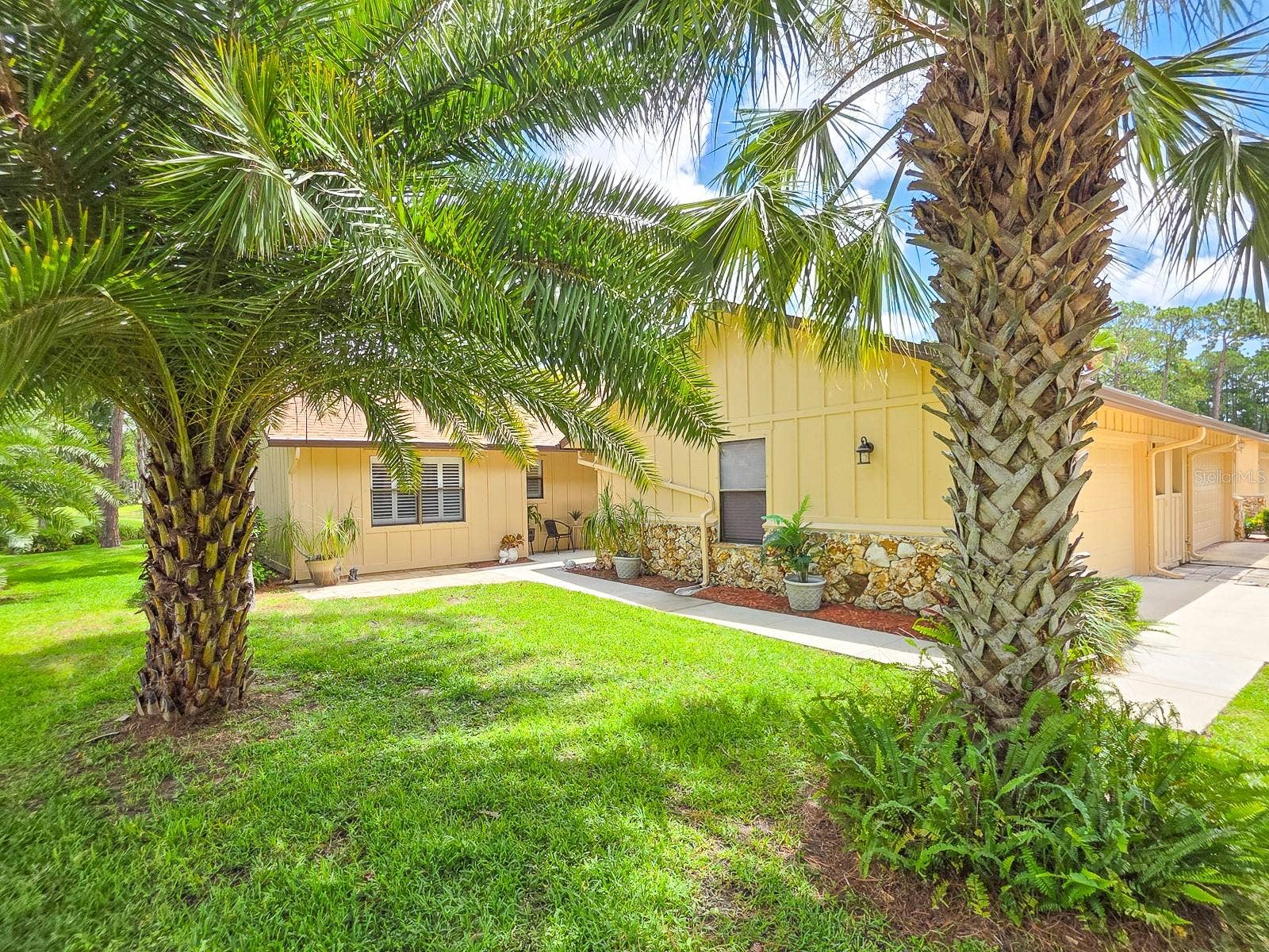 100 Sea Pines Cir, Daytona Beach....  Where easy Florida living meets quiet luxury.