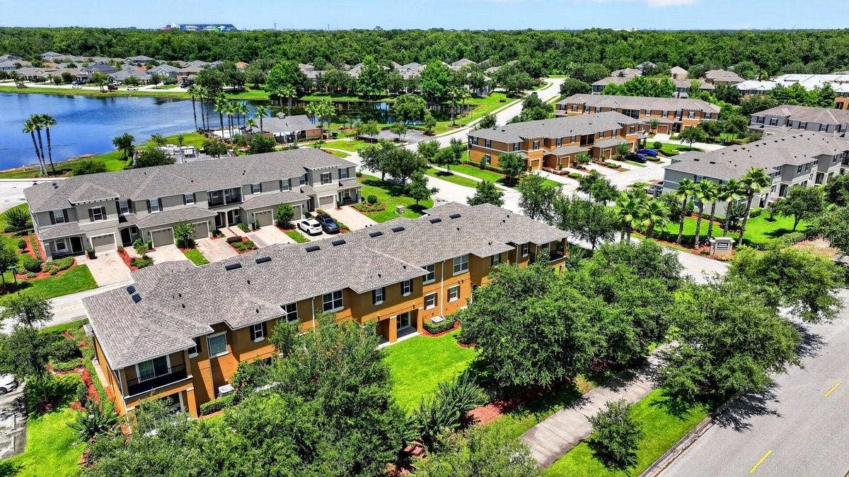 205 WENTWORTH GRANDE DRIVE, Daytona Beach, FL 32124 205 WENTWORTH GRANDE DRIVE, Daytona Beach, FL 32124