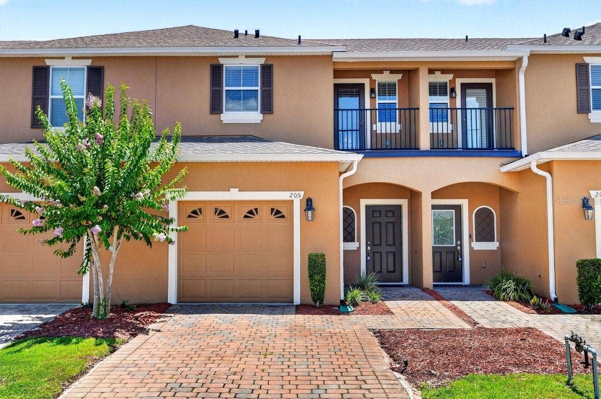 205 WENTWORTH GRANDE DRIVE, Daytona Beach, FL 32124 205 WENTWORTH GRANDE DRIVE, Daytona Beach, FL 32124