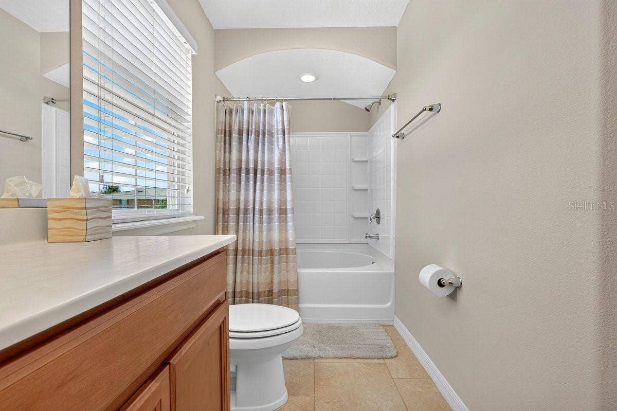 205 WENTWORTH GRANDE DRIVE, Daytona Beach, FL 32124 205 WENTWORTH GRANDE DRIVE, Daytona Beach, FL 32124