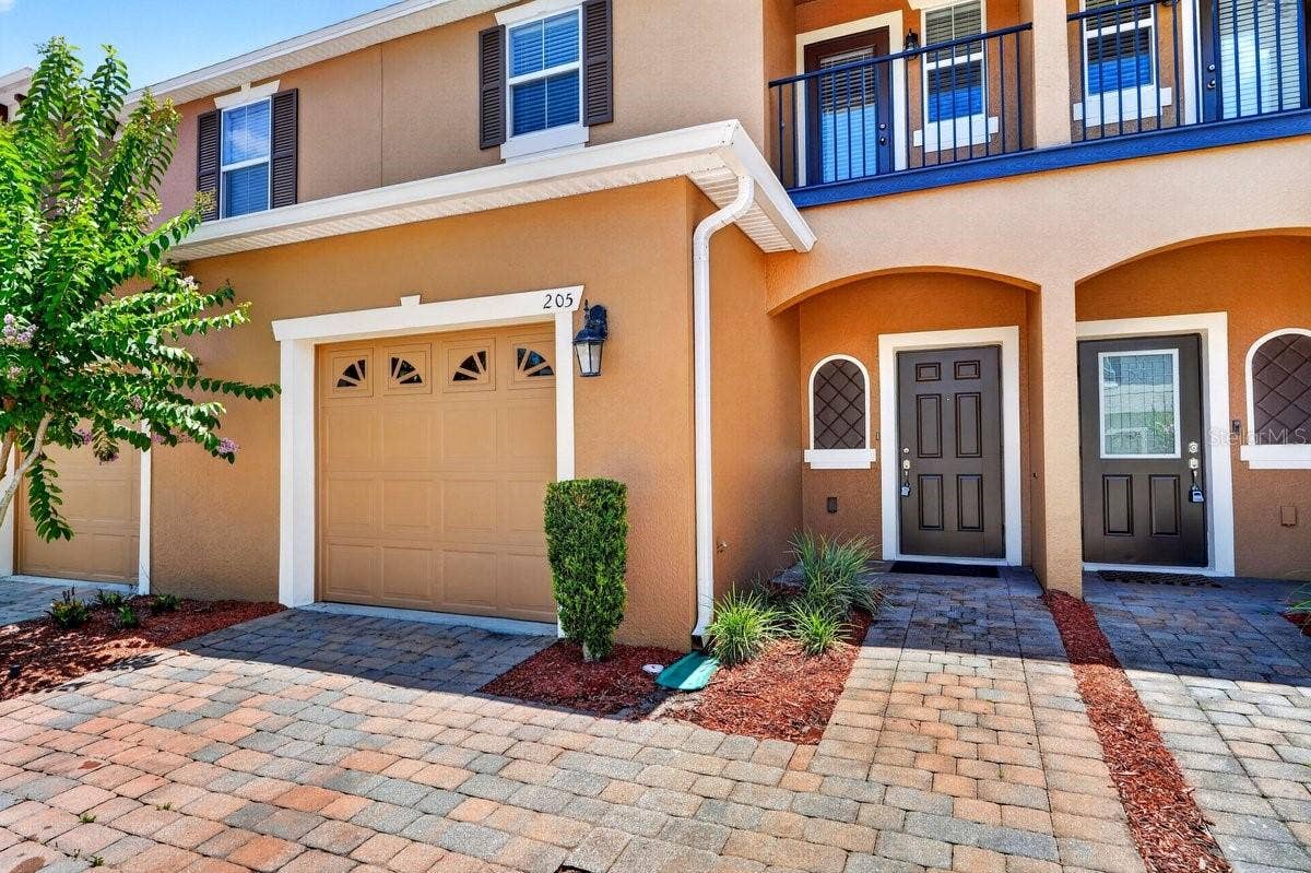 205 WENTWORTH GRANDE DRIVE, Daytona Beach, FL 32124 205 WENTWORTH GRANDE DRIVE, Daytona Beach, FL 32124