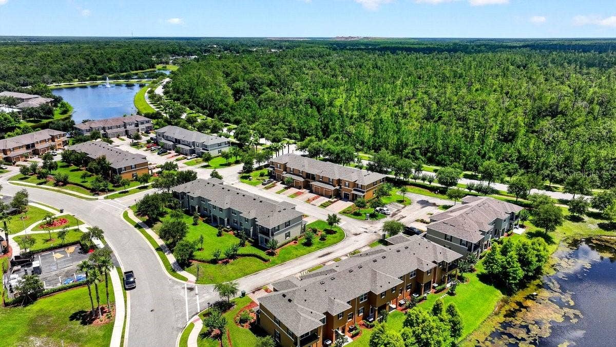 205 WENTWORTH GRANDE DRIVE, Daytona Beach, FL 32124 205 WENTWORTH GRANDE DRIVE, Daytona Beach, FL 32124