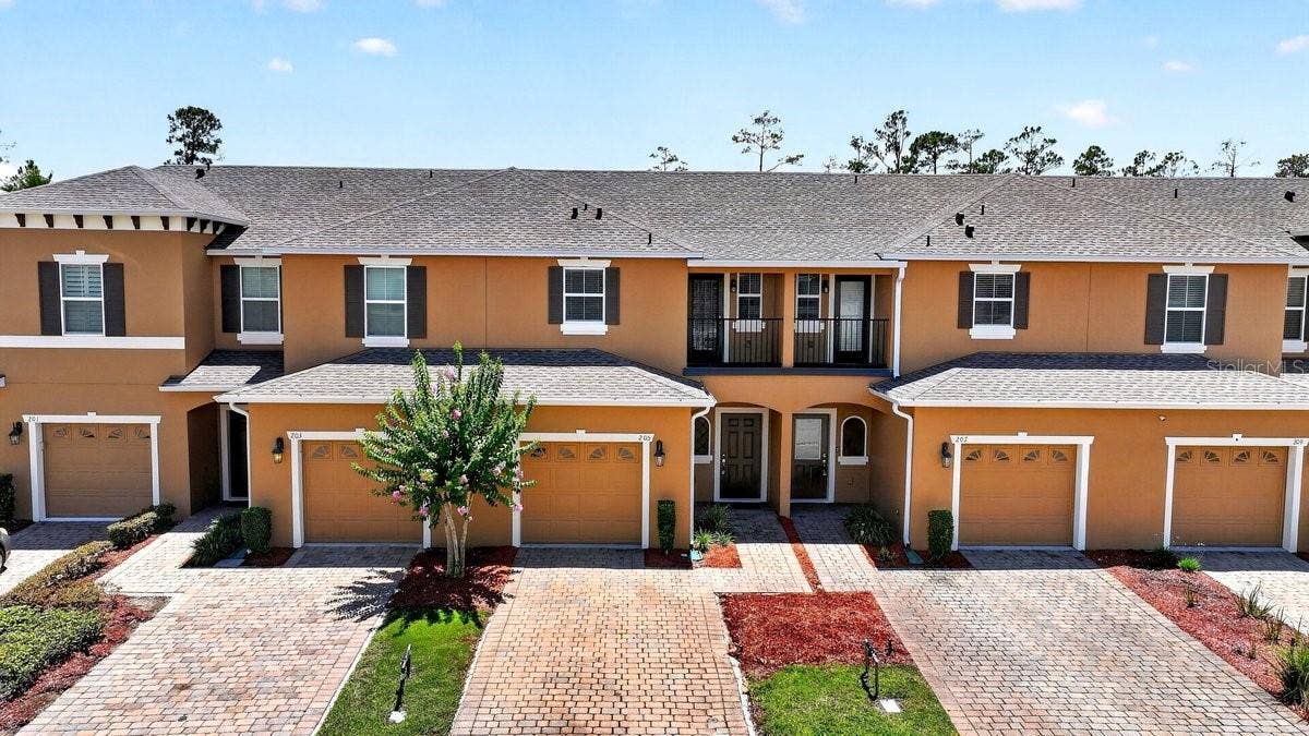 205 WENTWORTH GRANDE DRIVE, Daytona Beach, FL 32124 205 WENTWORTH GRANDE DRIVE, Daytona Beach, FL 32124