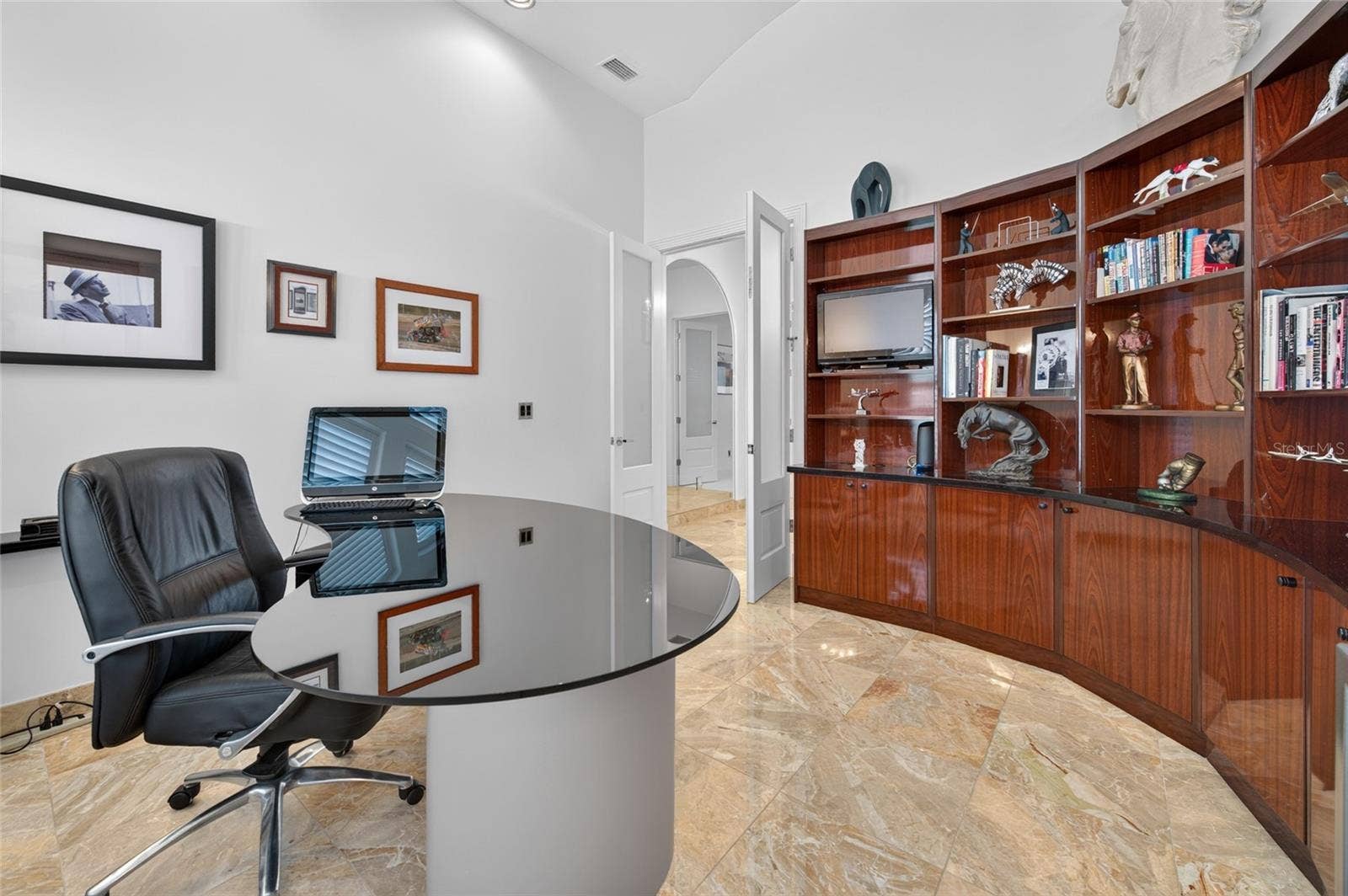 BUILD IN-OFFICE