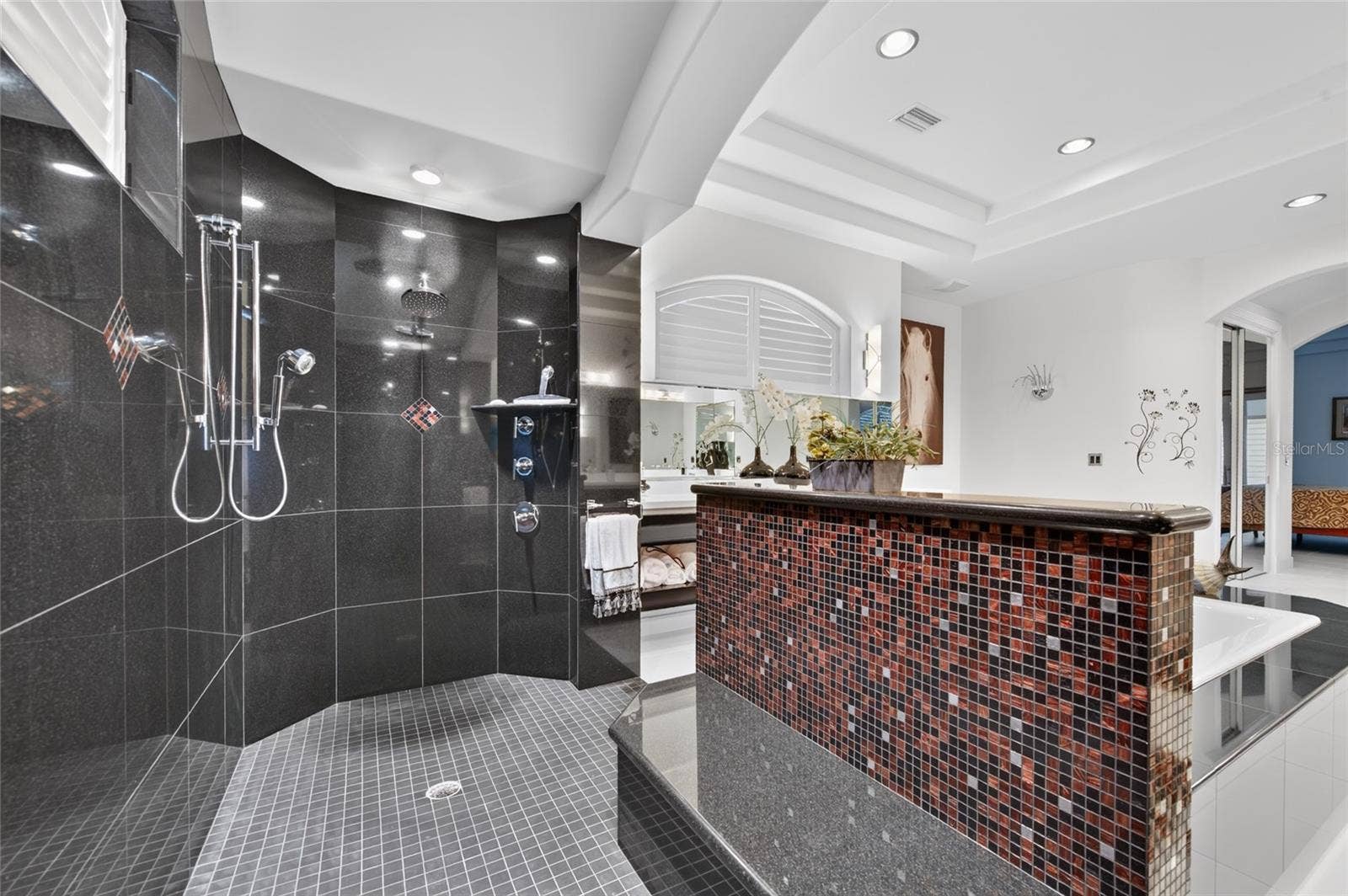 SHOWER