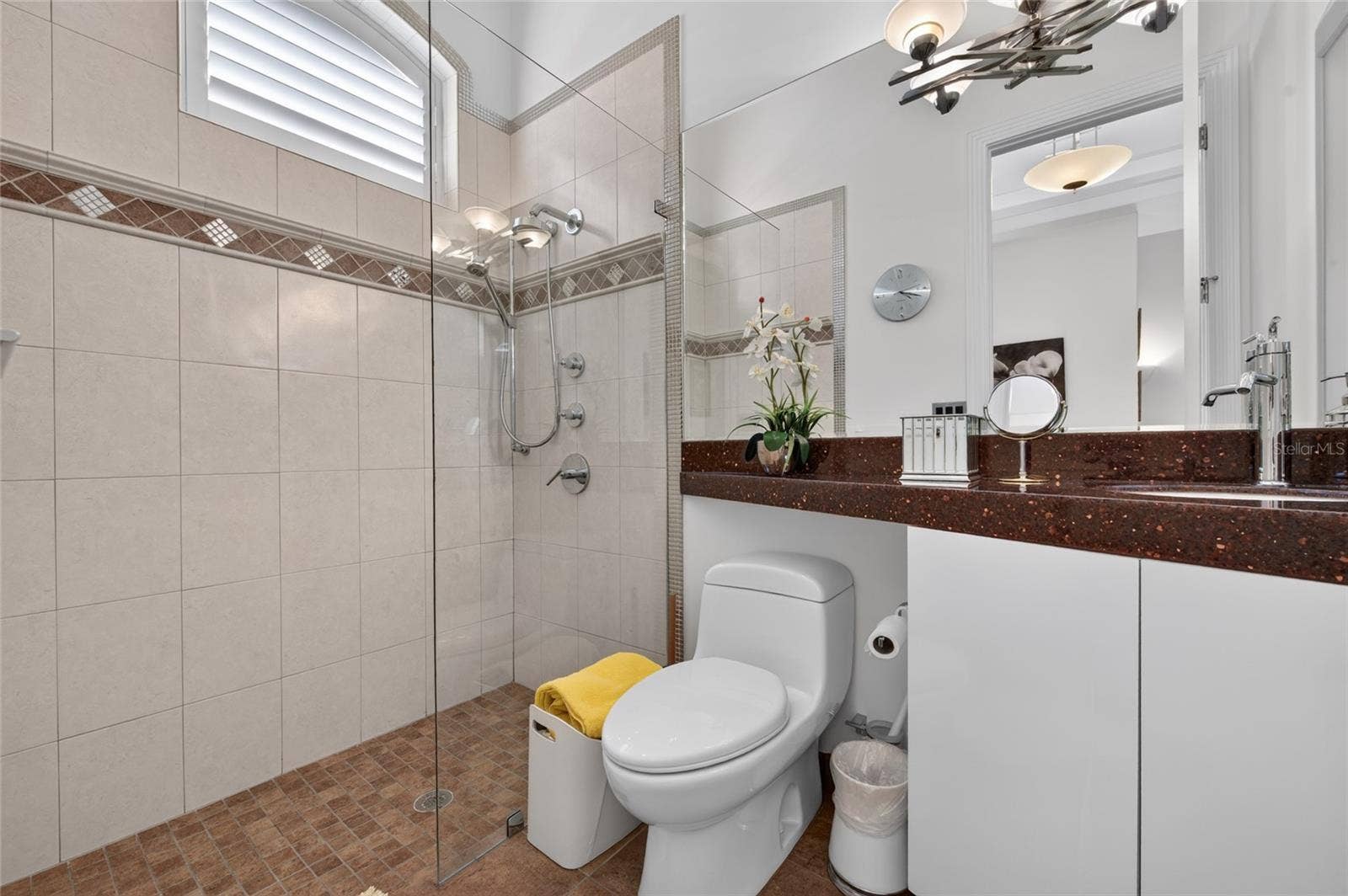 4TH BATHROOM