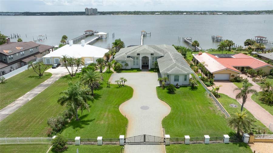 Property photo for 3020 S PENINSULA DRIVE, Daytona Beach Shores, FL