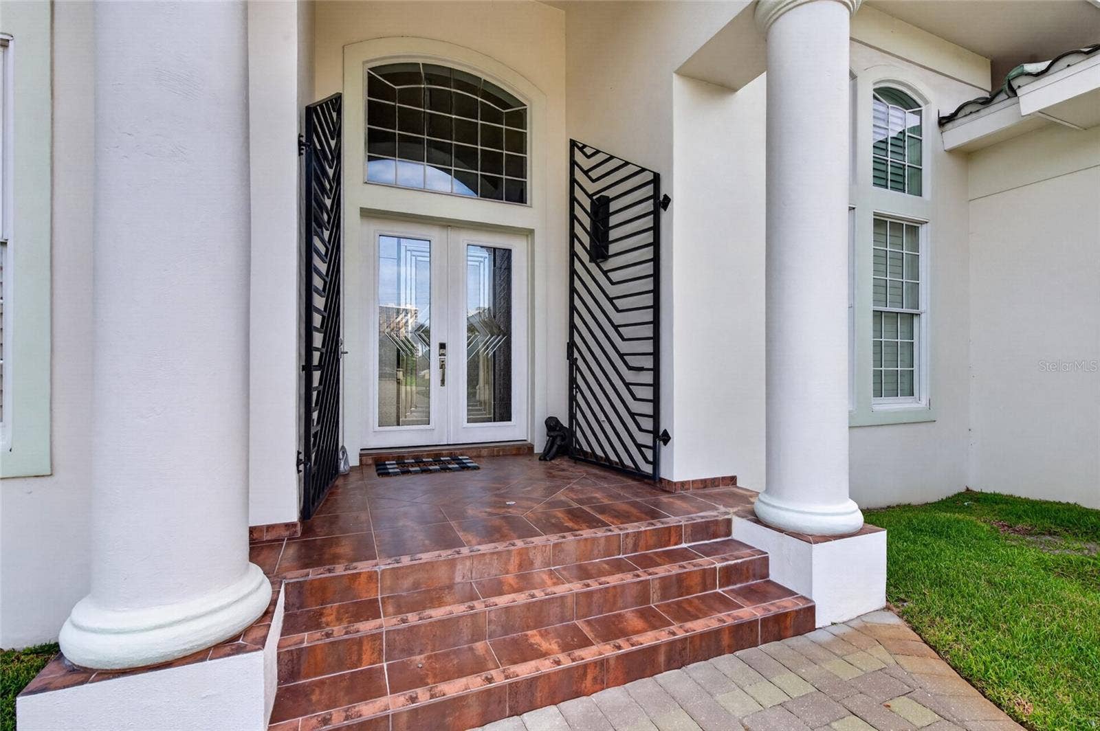 FRONT ENTRY
