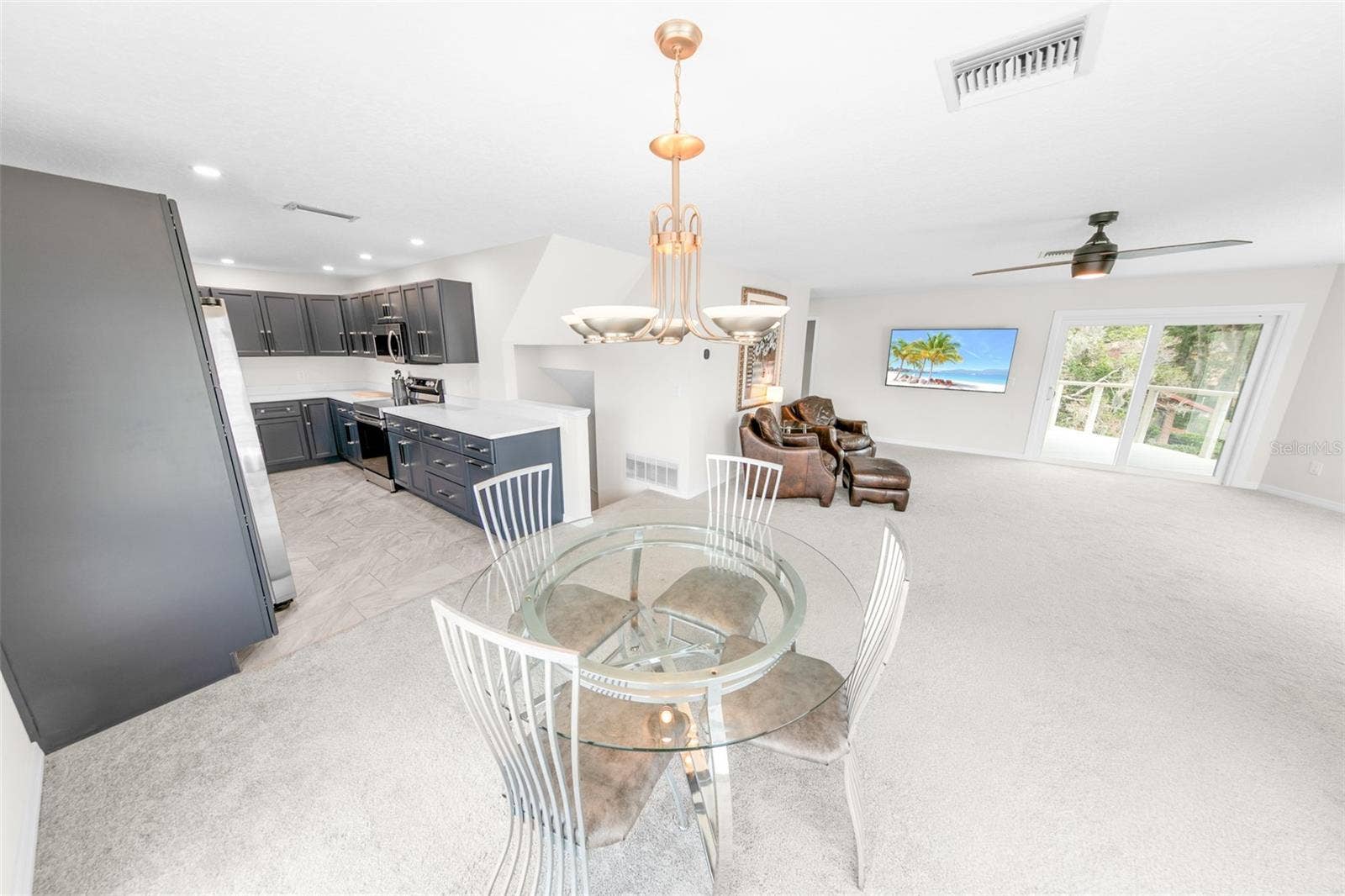 38 LAZY EIGHT DRIVE, Port Orange, FL 32128