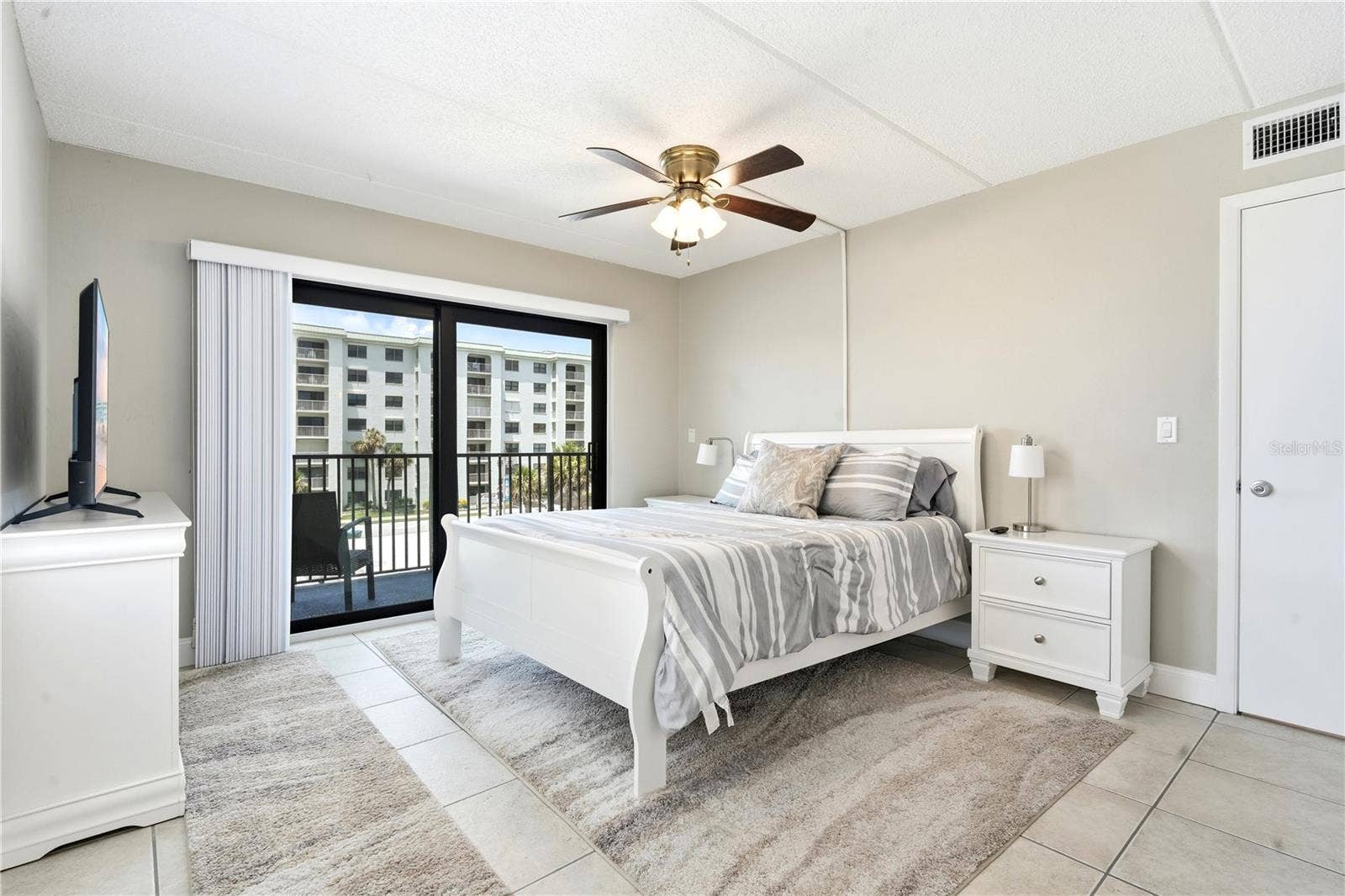 3807 S ATLANTIC AVENUE, #4040, Daytona Beach Shores, FL 32118