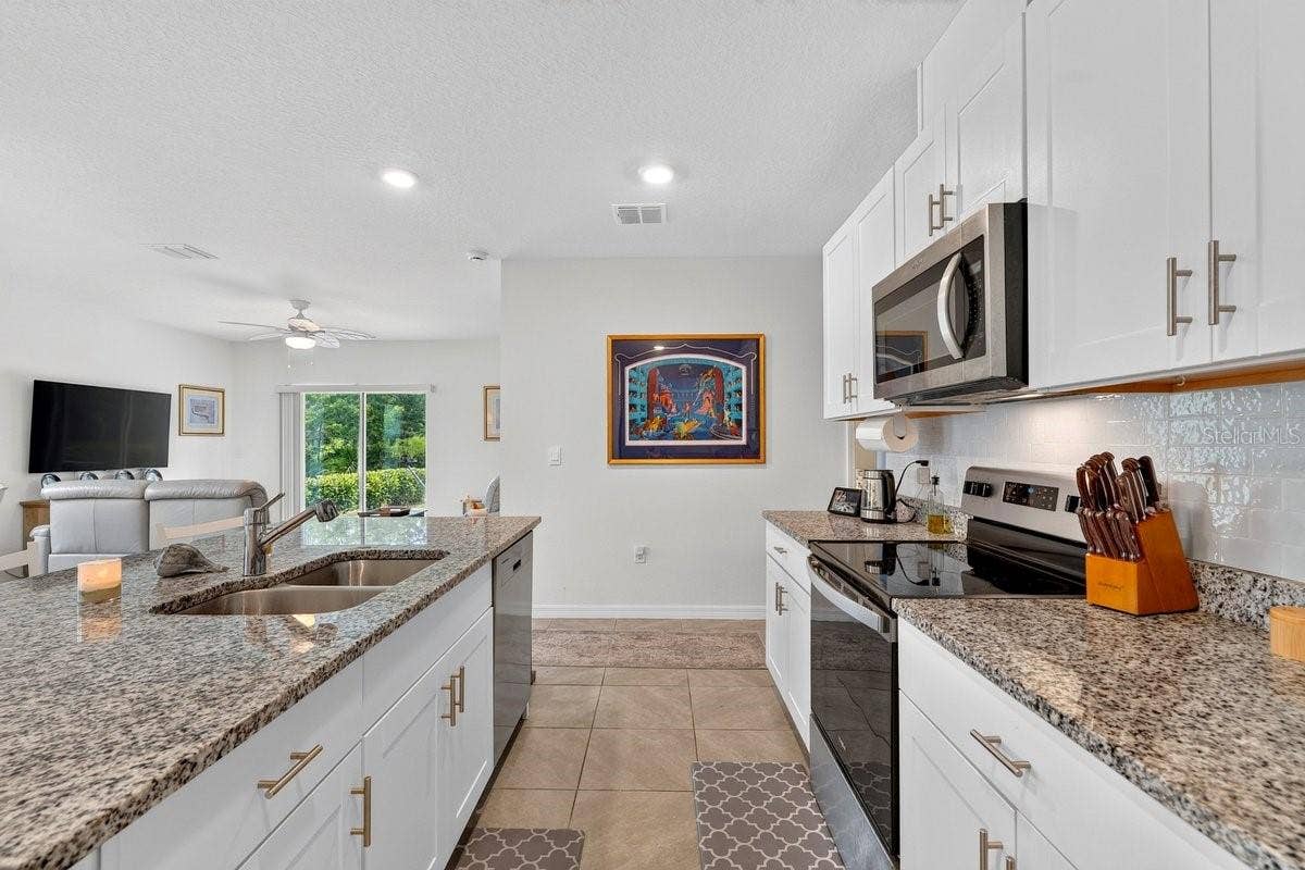 2757 PORTADOWN STREET, Ormond Beach, FL 32174