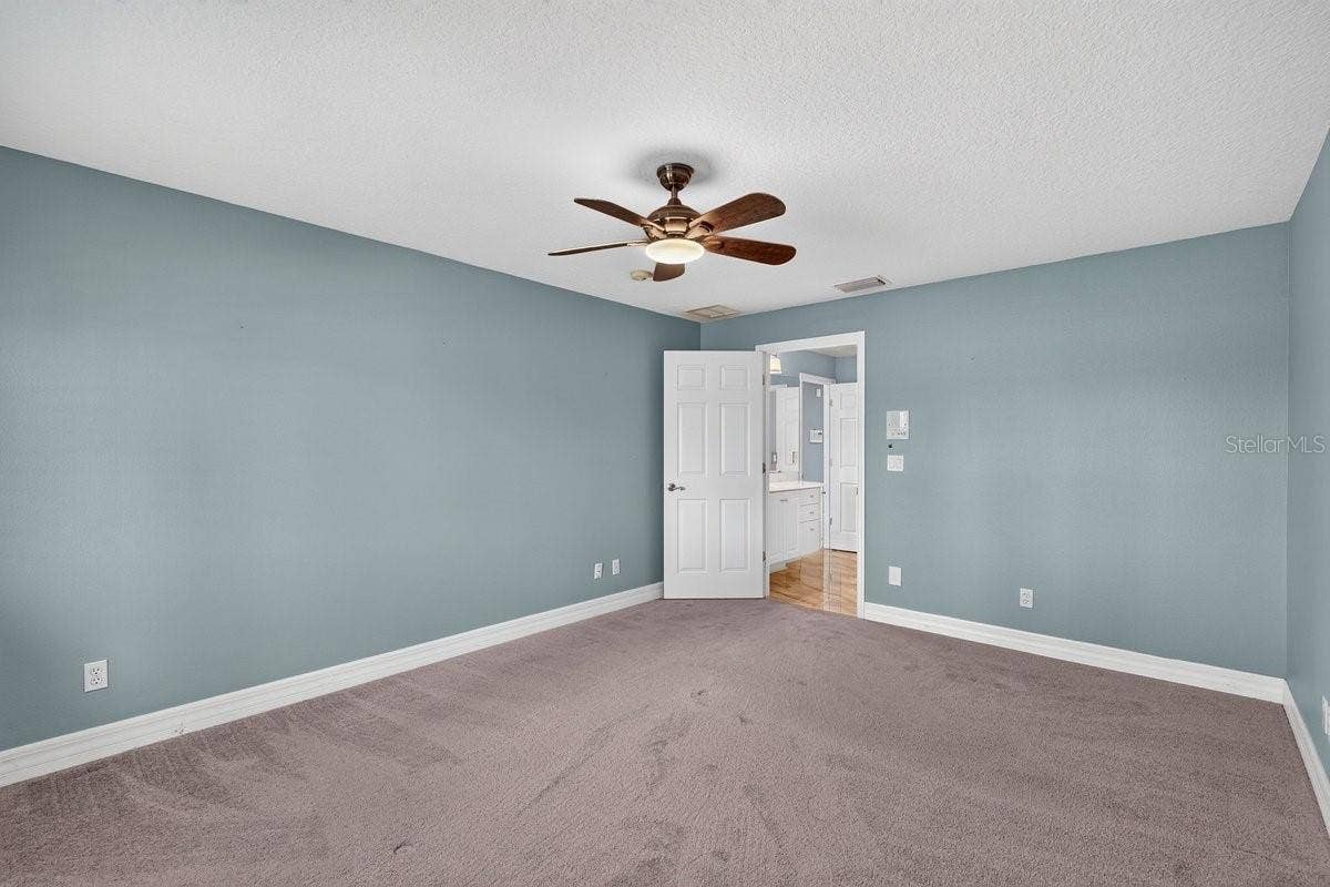 1975 RUTGERS PLACE, Port Orange, FL 32128