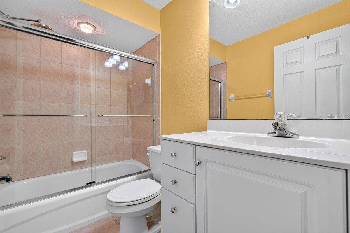 1975 RUTGERS PLACE, Port Orange, FL 32128
