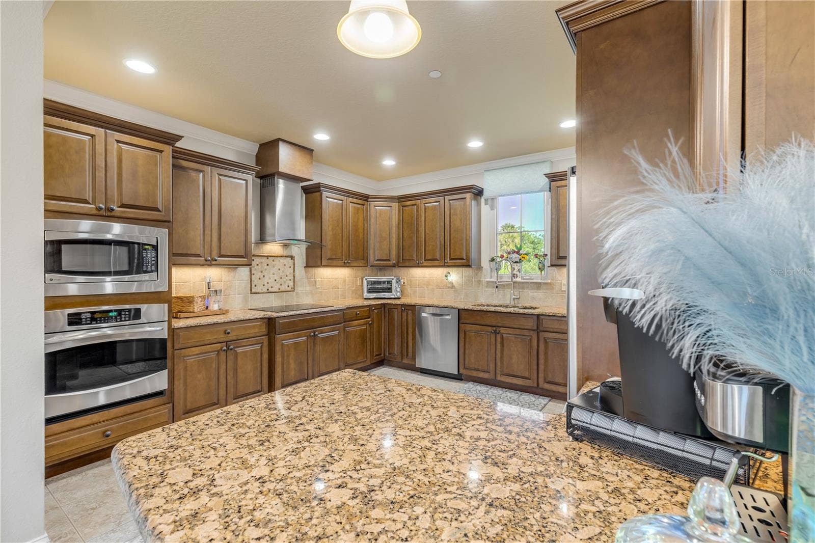 5090 RIVERSIDE DRIVE, #105, Port Orange, FL 32127 well appointed kitchen