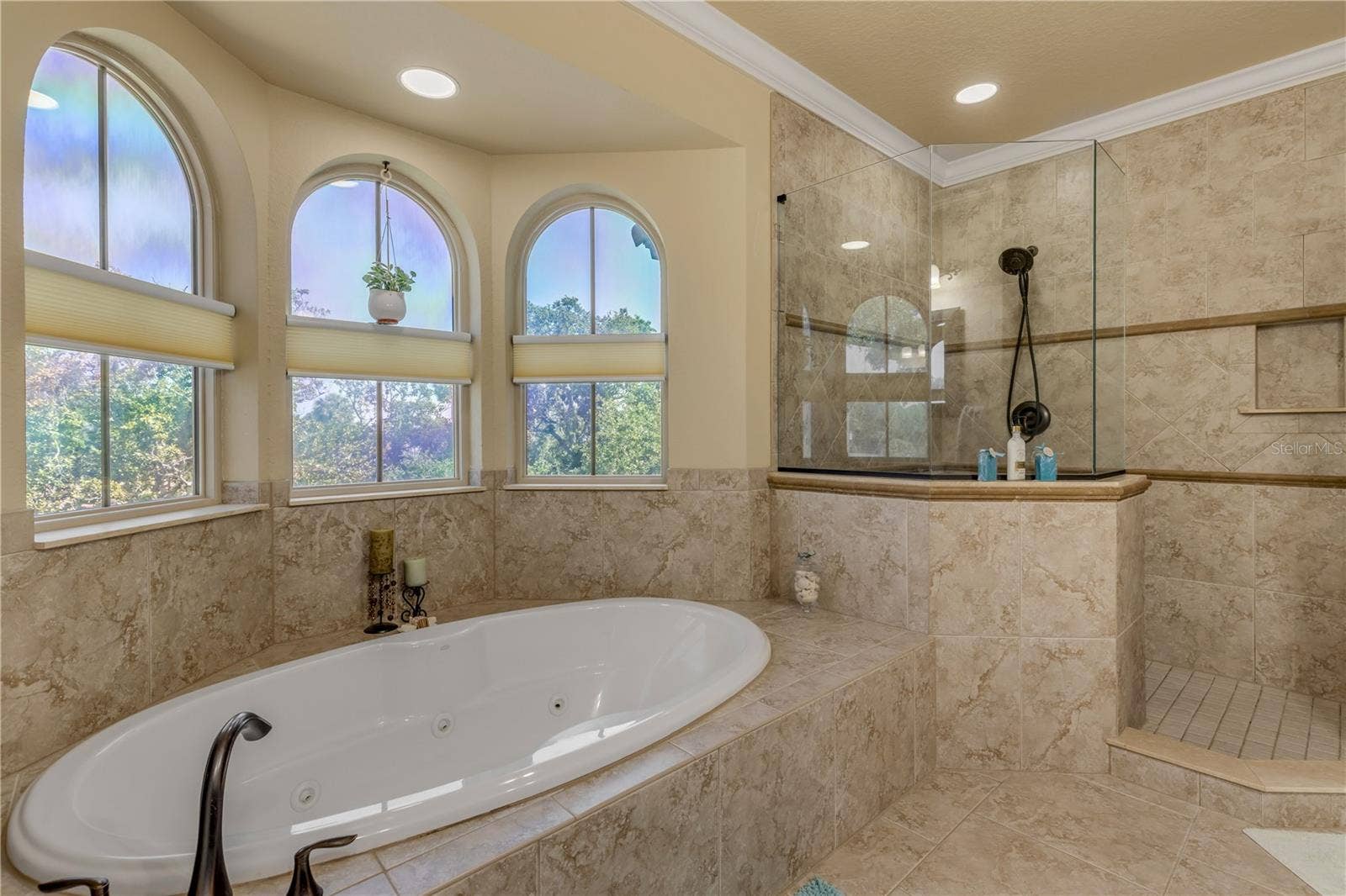 5090 RIVERSIDE DRIVE, #105, Port Orange, FL 32127 Separate Tub/Shower