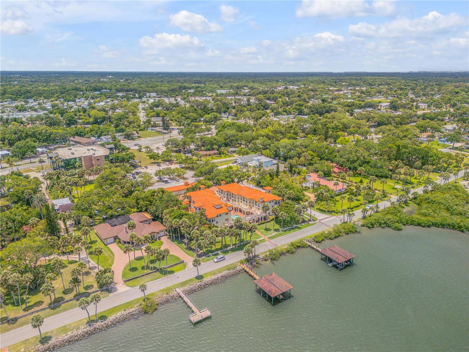 5090 RIVERSIDE DRIVE, #105, Port Orange, FL 32127 5090 RIVERSIDE DRIVE, #105, Port Orange, FL 32127