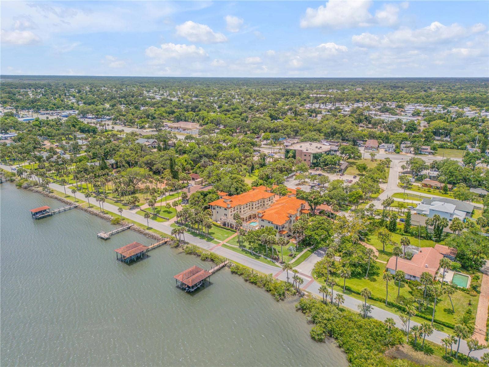 5090 RIVERSIDE DRIVE, #105, Port Orange, FL 32127 5090 RIVERSIDE DRIVE, #105, Port Orange, FL 32127