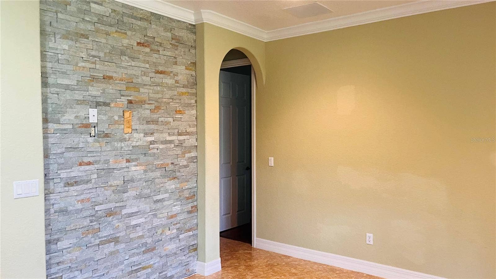 1221 DUMAINE AVENUE, Port Orange, FL 32129 FAMILY ROOM