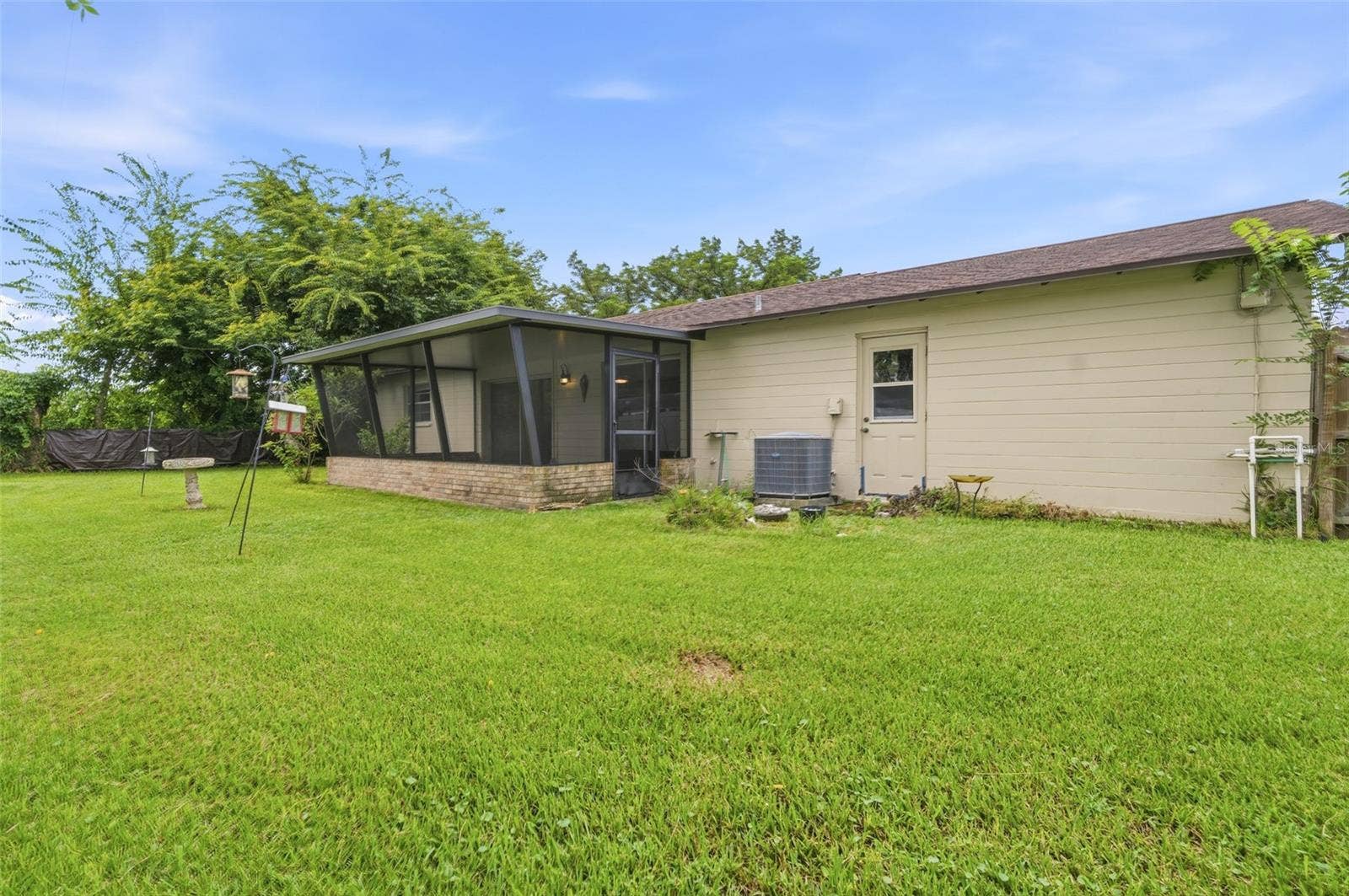 2021 ORIOLE LANE, South Daytona, FL 32119