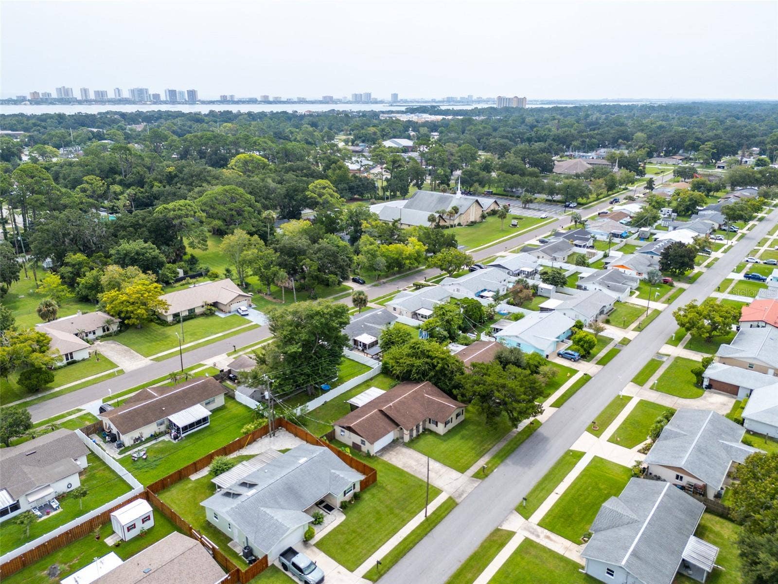 2021 ORIOLE LANE, South Daytona, FL 32119