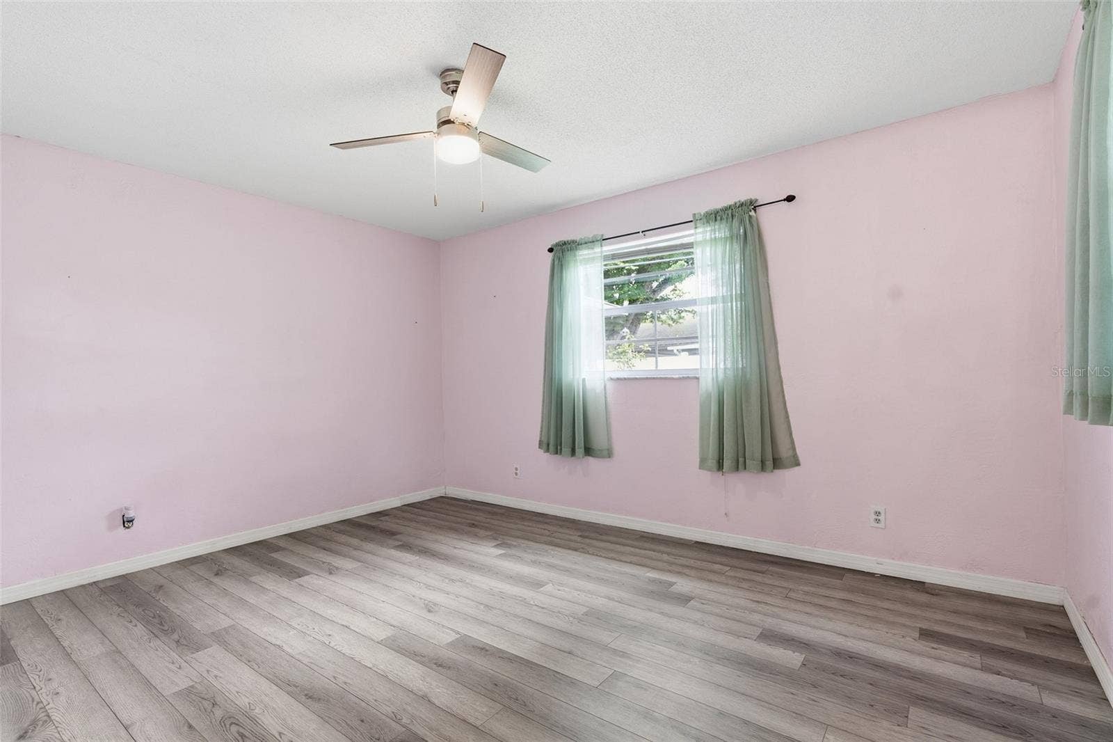 2021 ORIOLE LANE, South Daytona, FL 32119