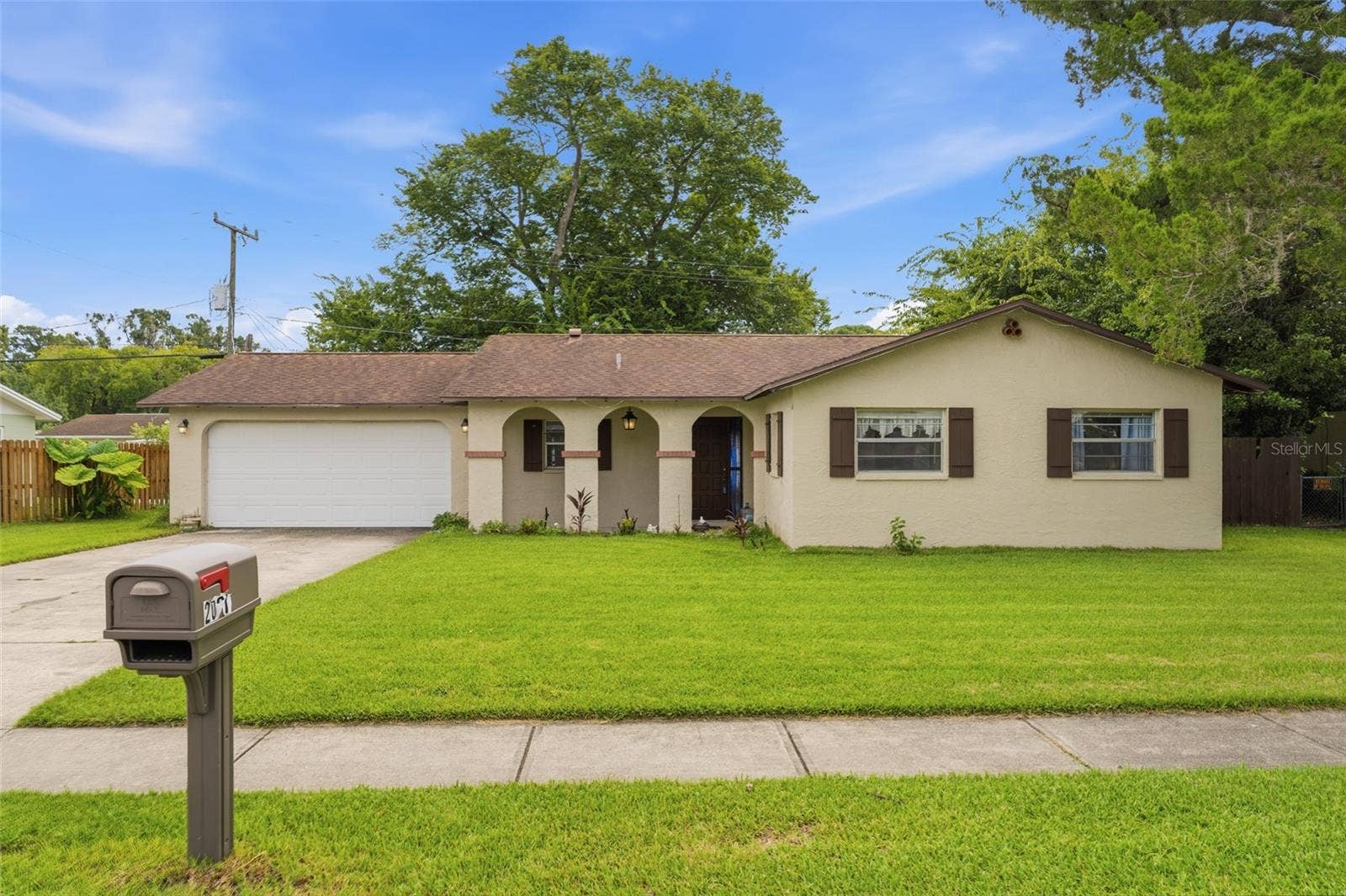 2021 ORIOLE LANE, South Daytona, FL 32119