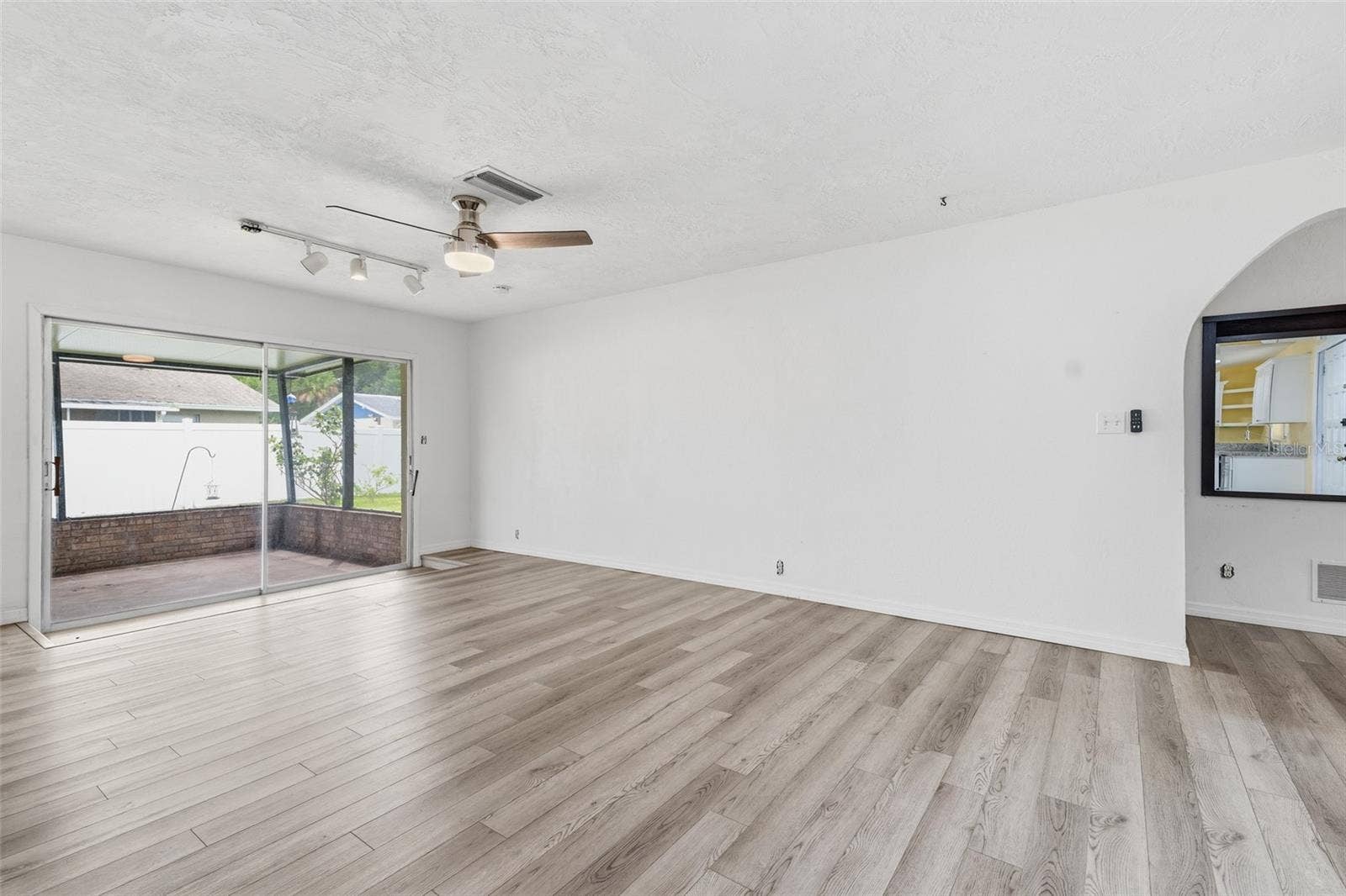 2021 ORIOLE LANE, South Daytona, FL 32119