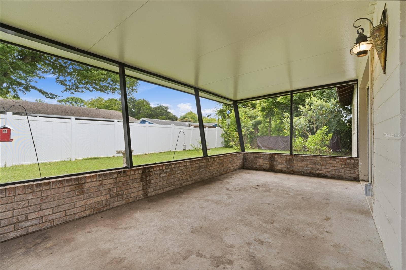 2021 ORIOLE LANE, South Daytona, FL 32119