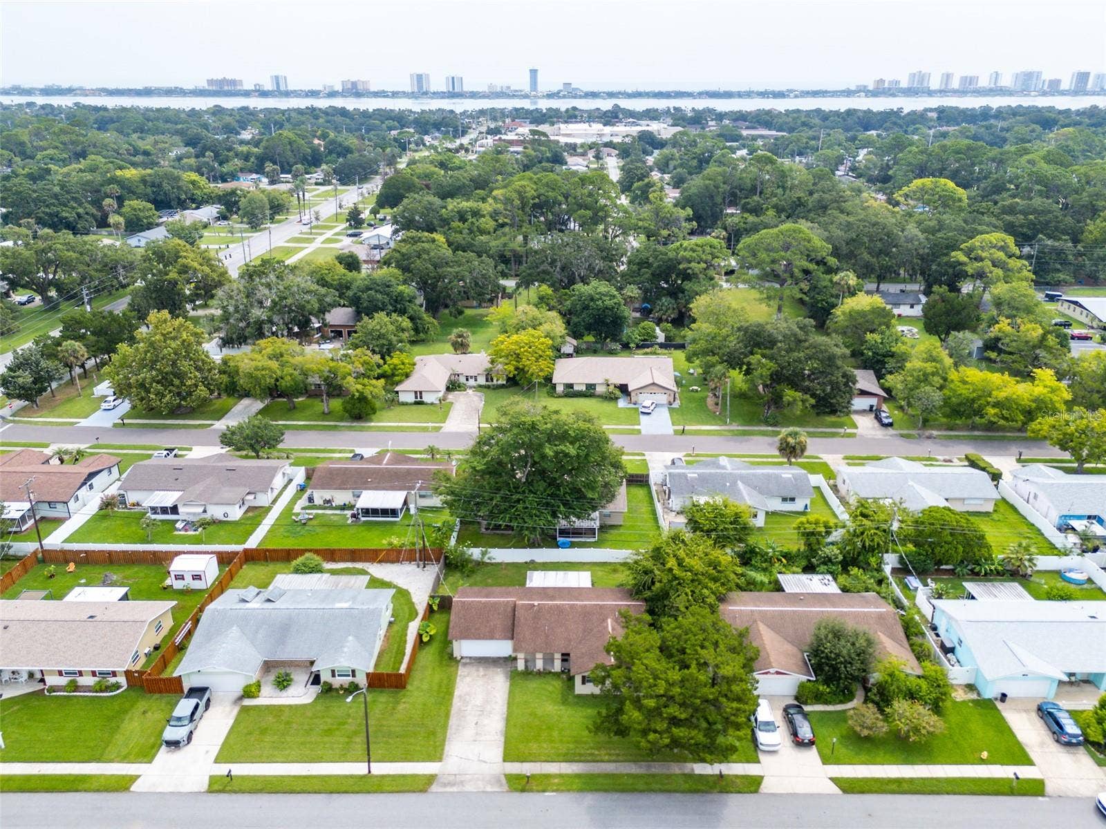 2021 ORIOLE LANE, South Daytona, FL 32119
