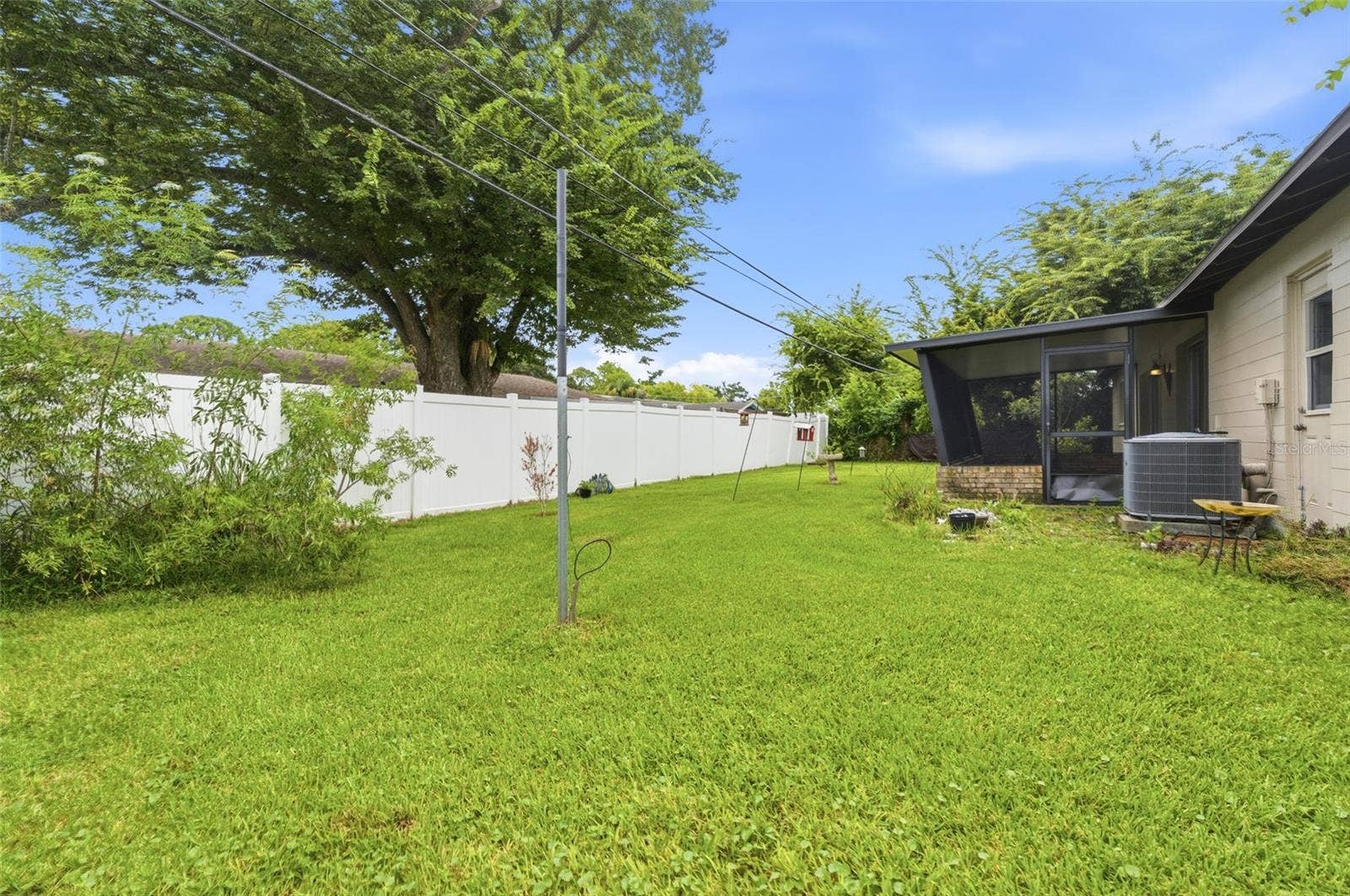 2021 ORIOLE LANE, South Daytona, FL 32119