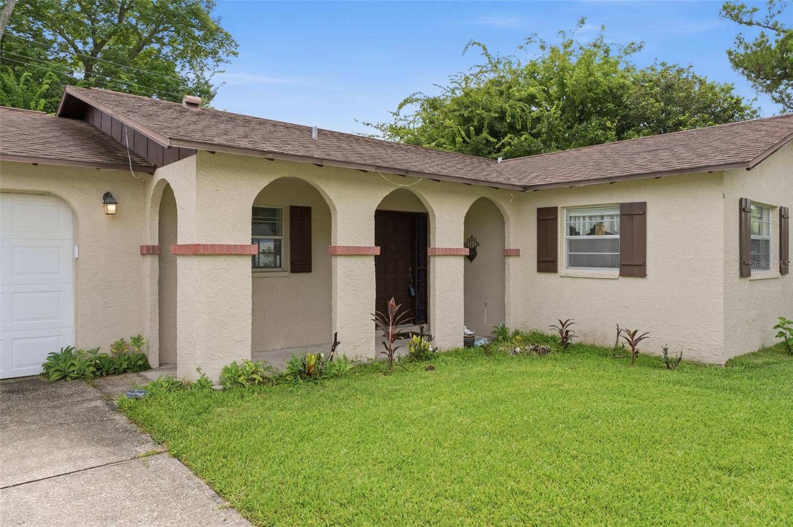 2021 ORIOLE LANE, South Daytona, FL 32119