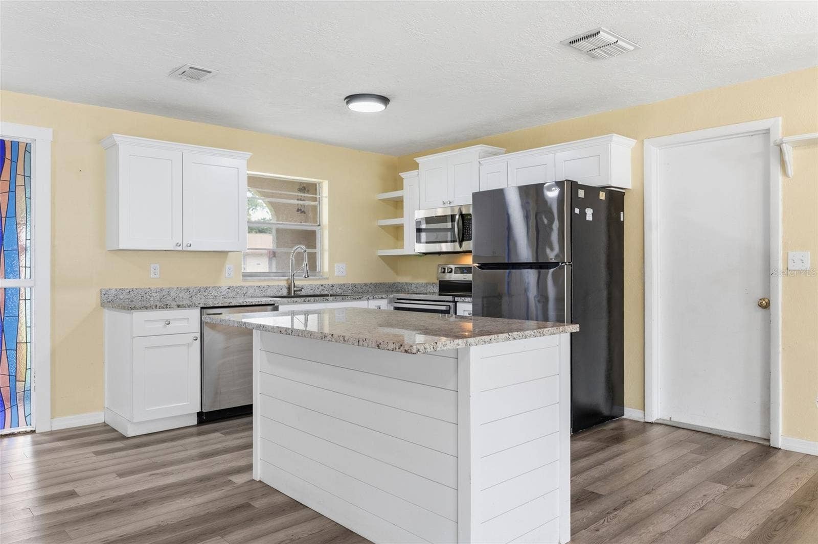 2021 ORIOLE LANE, South Daytona, FL 32119