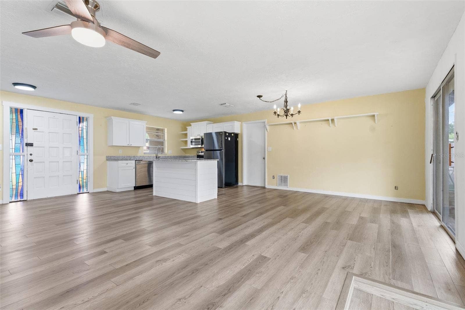 2021 ORIOLE LANE, South Daytona, FL 32119