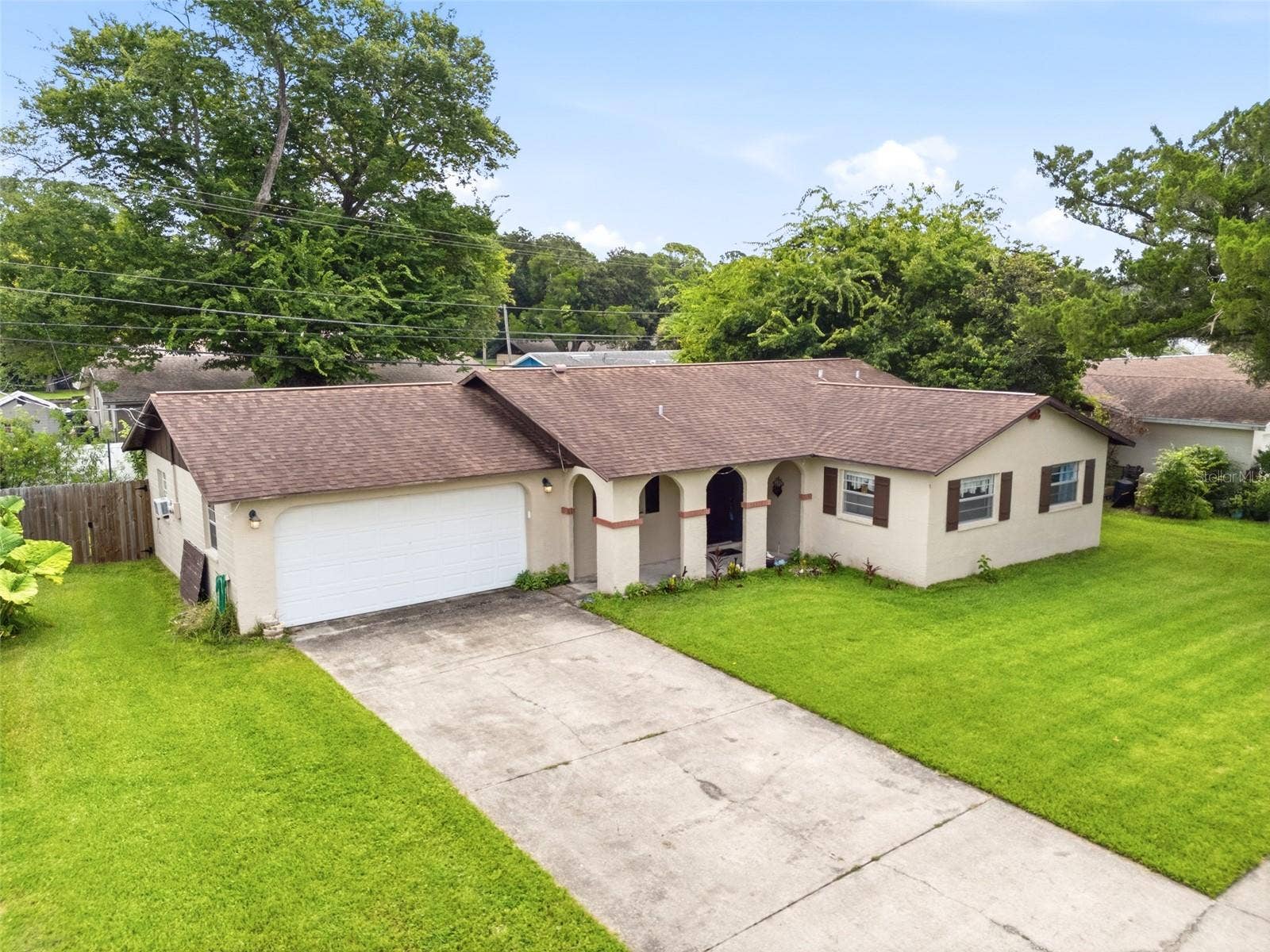 2021 ORIOLE LANE, South Daytona, FL 32119